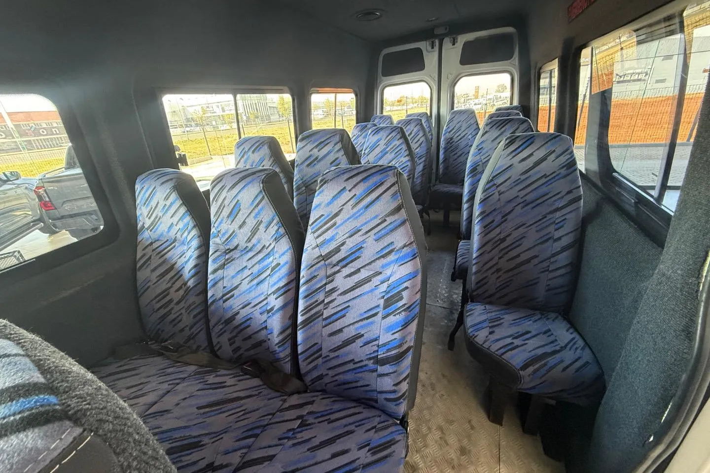 2015 Mercedes-Benz Sprinter 515 CDI XL, photo 14 of 27