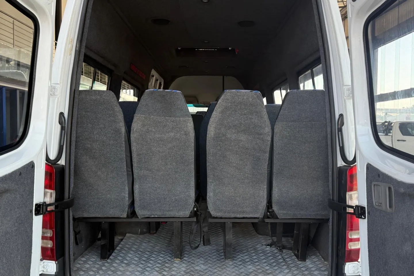 2015 Mercedes-Benz Sprinter 515 CDI XL, photo 19 of 27