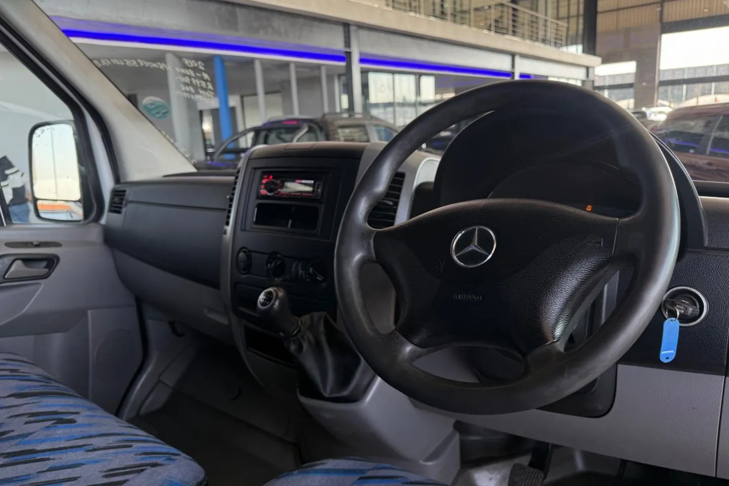 2015 Mercedes-Benz Sprinter 515 CDI XL, photo 23 of 27