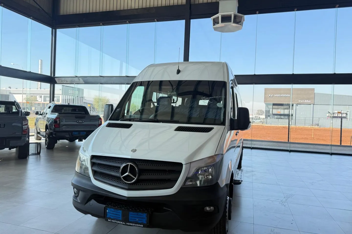 2015 Mercedes-Benz Sprinter 515 CDI XL, photo 3 of 27