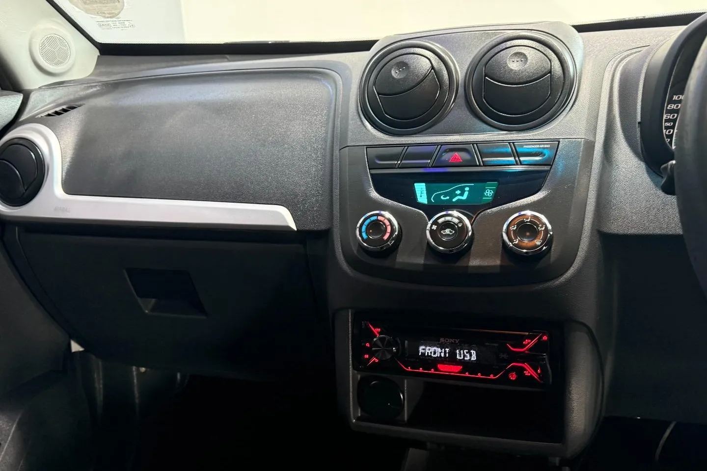 2017 Chevrolet Utility 1.4, photo 20 of 23