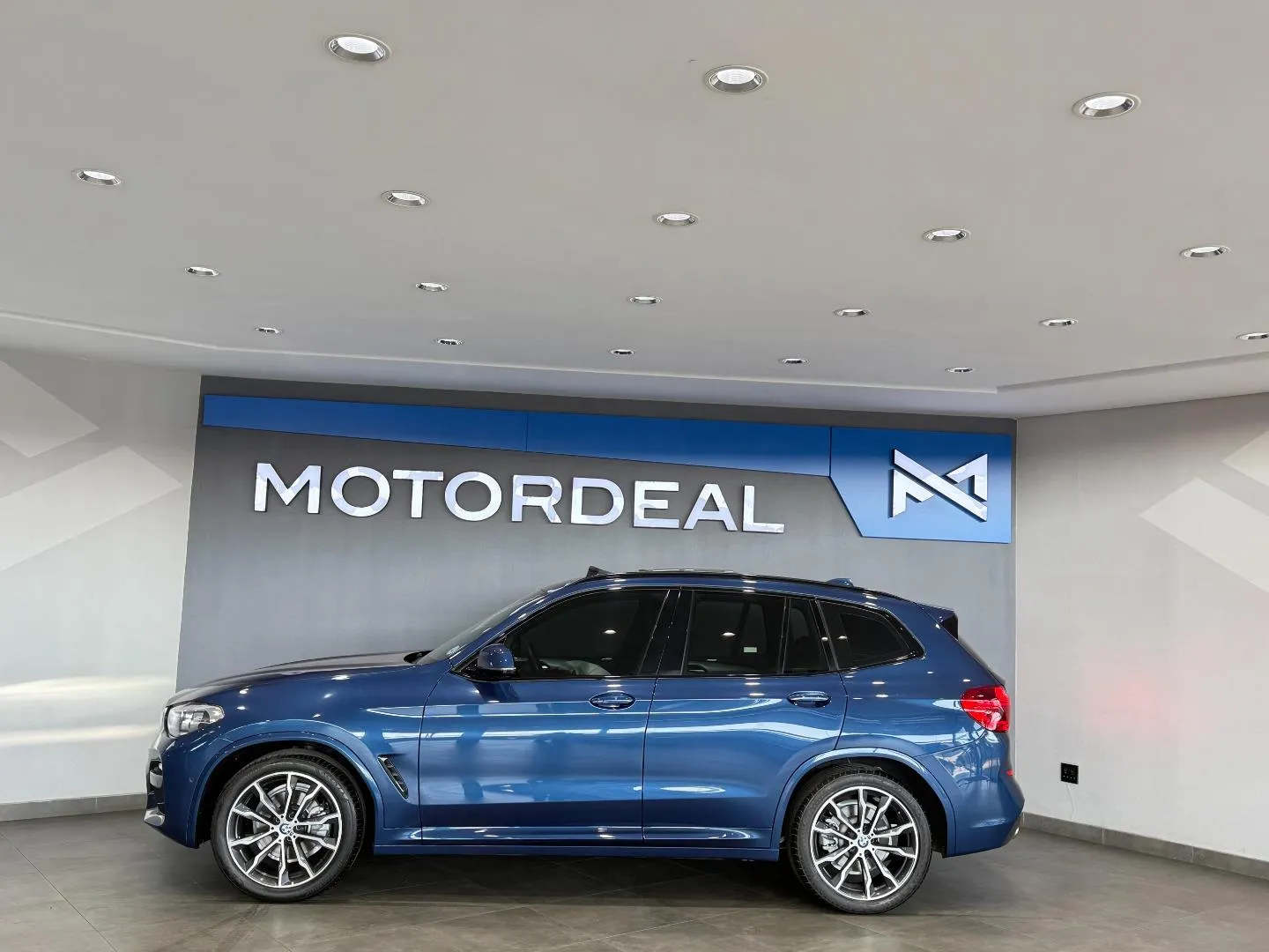 2019 BMW X3 xDrive20d M Sport, photo 10 of 23