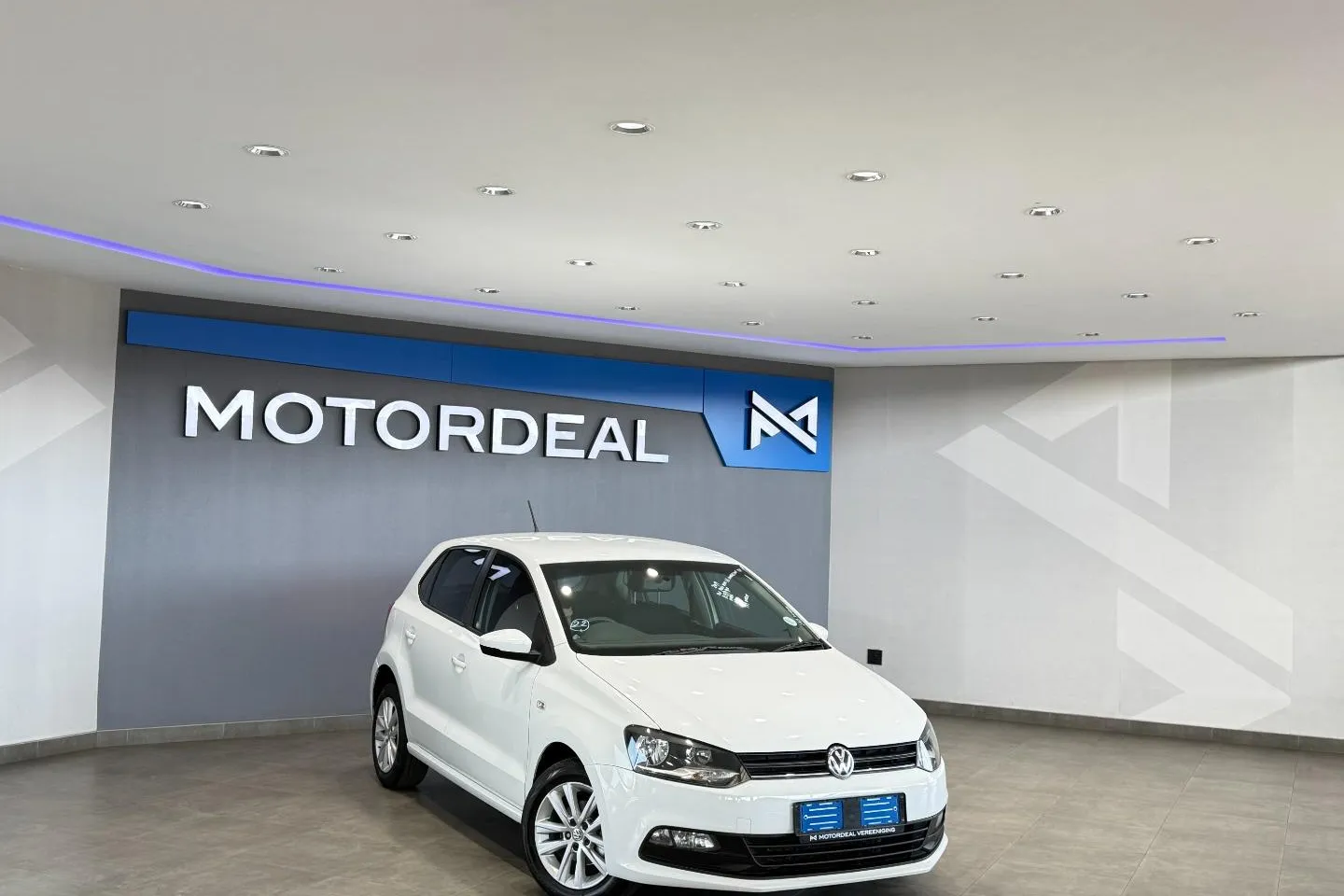 2019 Volkswagen Polo Vivo Hatch 1.6 Comfortline Auto, photo 1 of 13
