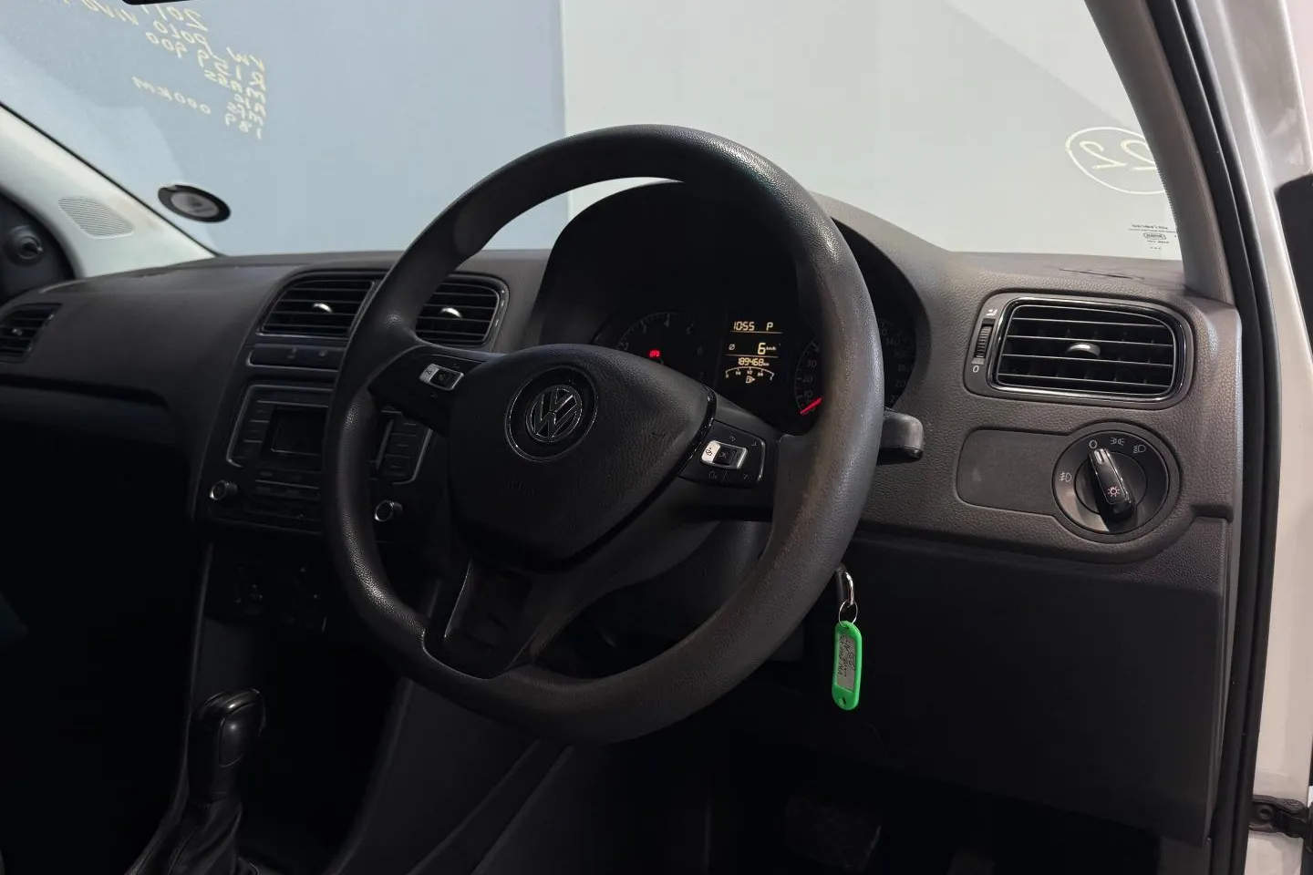 2019 Volkswagen Polo Vivo Hatch 1.6 Comfortline Auto, photo 14 of 26