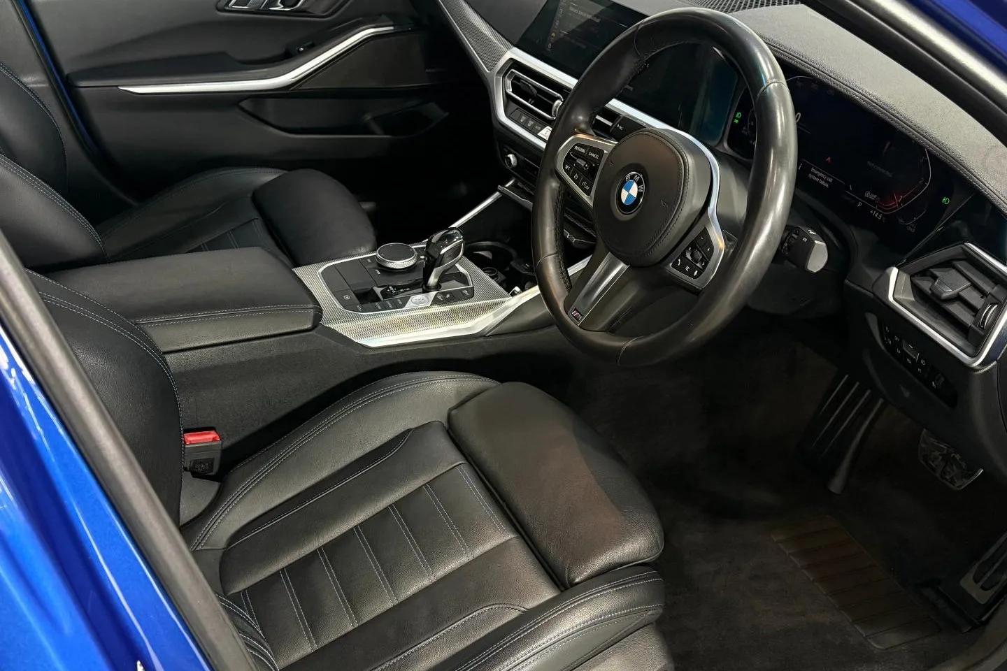 2020 BMW 3 Series 320d M Sport, photo 23 of 25