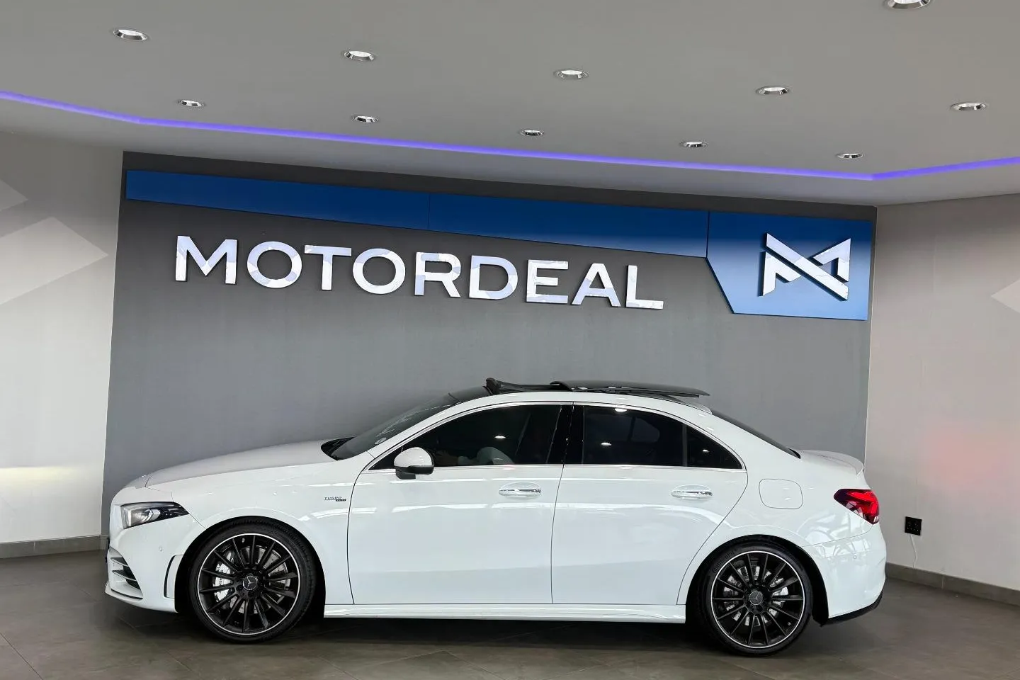 2020 Mercedes-AMG A-Class A35 Sedan 4Matic, photo 11 of 11