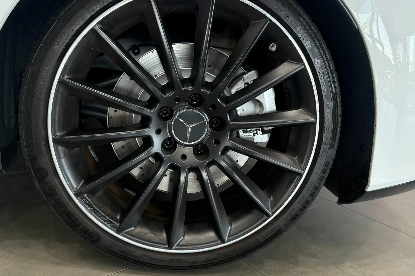 2020 Mercedes-AMG A-Class A35 Sedan 4Matic, photo 22 of 26