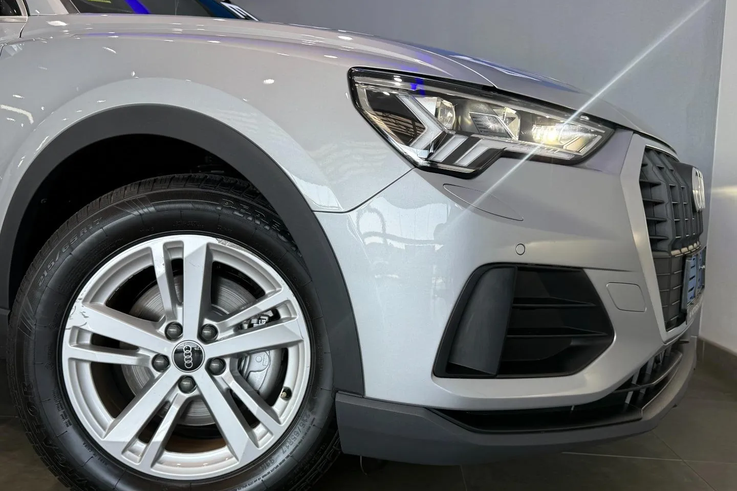 2021 Audi Q3 35TFSI, photo 10 of 29