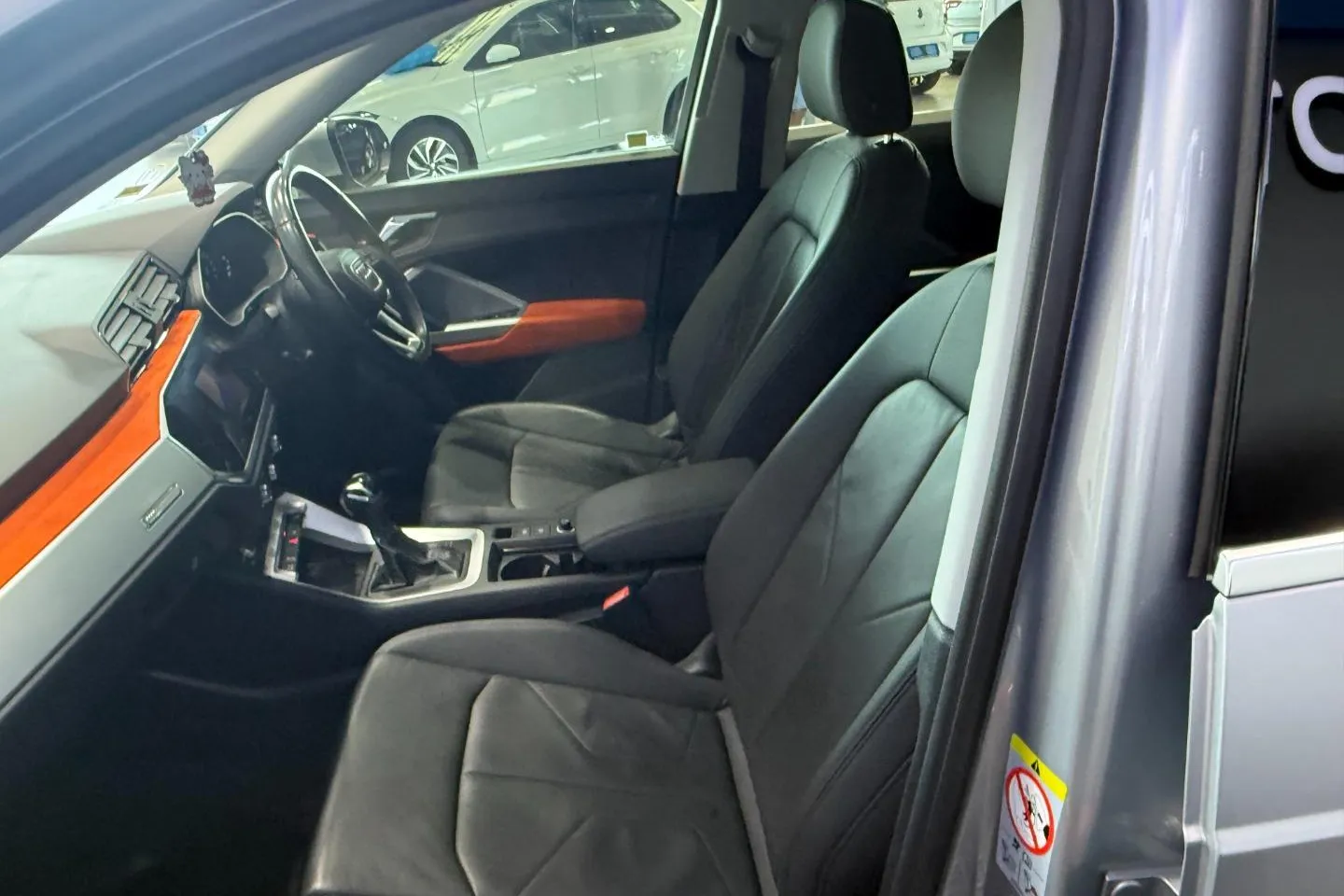 2021 Audi Q3 35TFSI, photo 17 of 29
