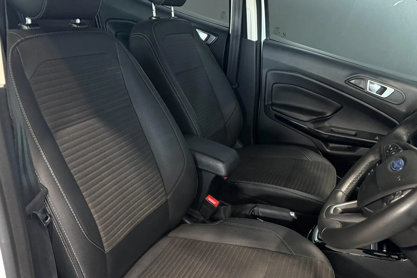 2021 Ford EcoSport 1.0 EcoBoost Titanium Auto, photo 24 of 26