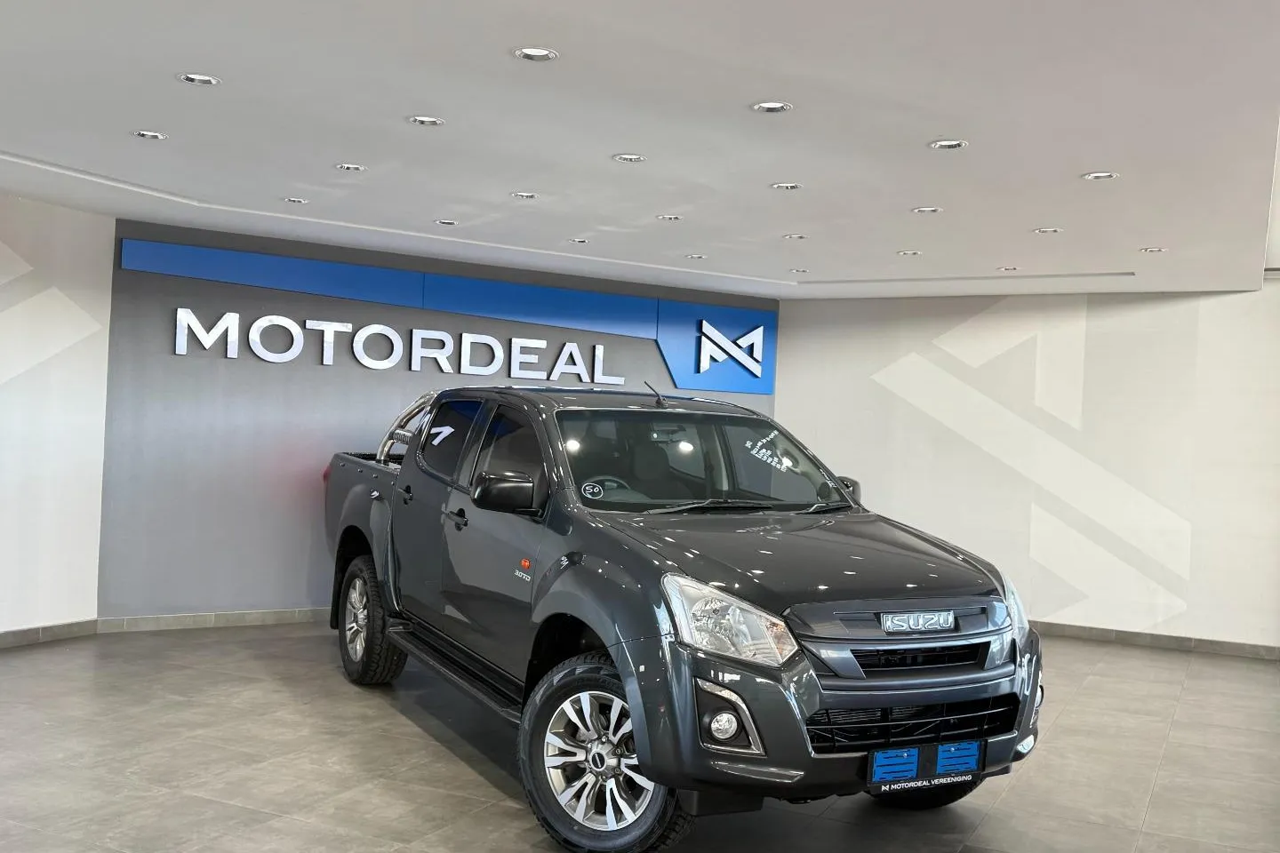 2021 Isuzu D-Max 300 3.0TD Double Cab Hi-Ride Auto, photo 1 of 11