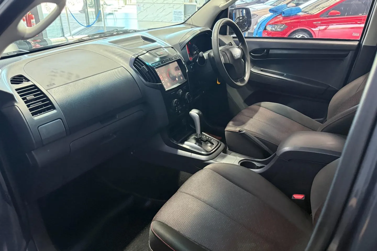 2021 Isuzu D-Max 300 3.0TD Double Cab Hi-Ride Auto, photo 18 of 20