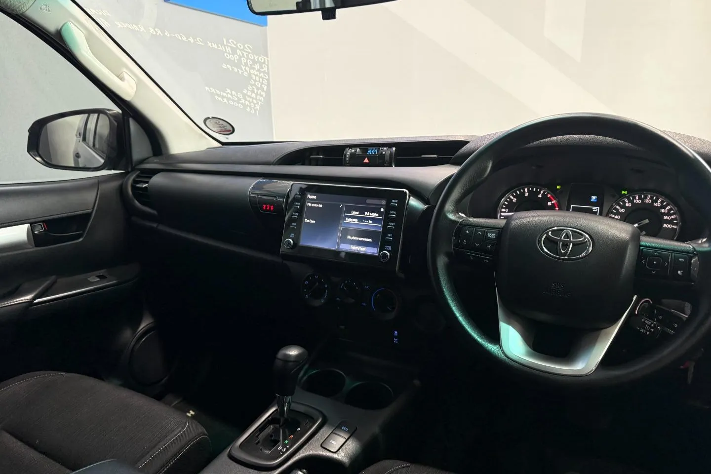 2021 Toyota Hilux 2.4GD-6 Double Cab Raider Auto, photo 19 of 23