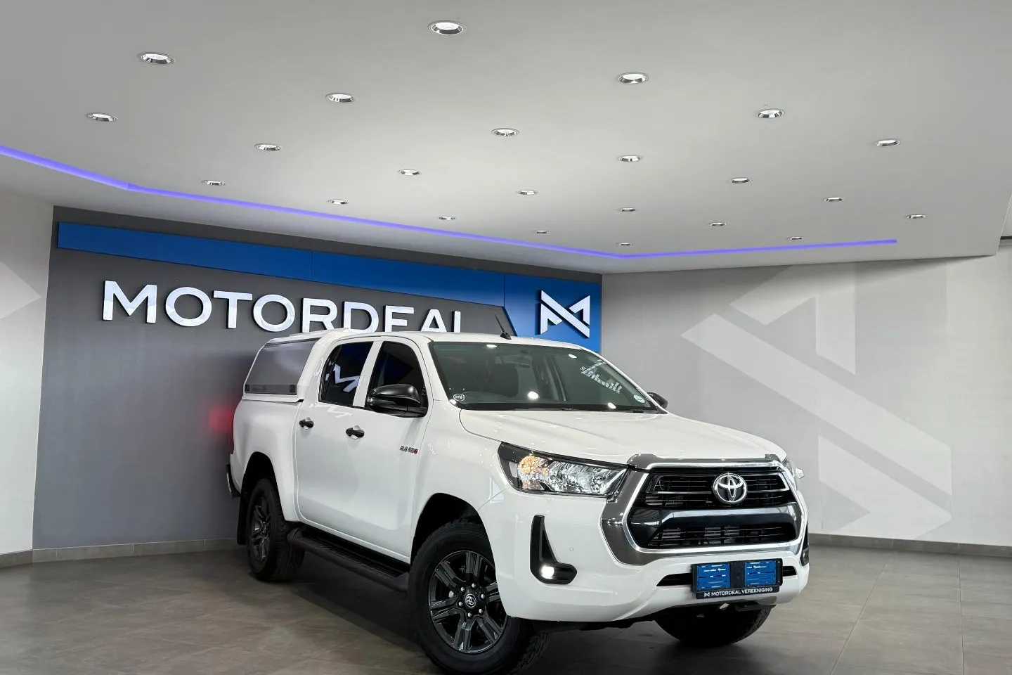 2021 Toyota Hilux 2.4GD-6 Double Cab Raider Auto, photo 2 of 15