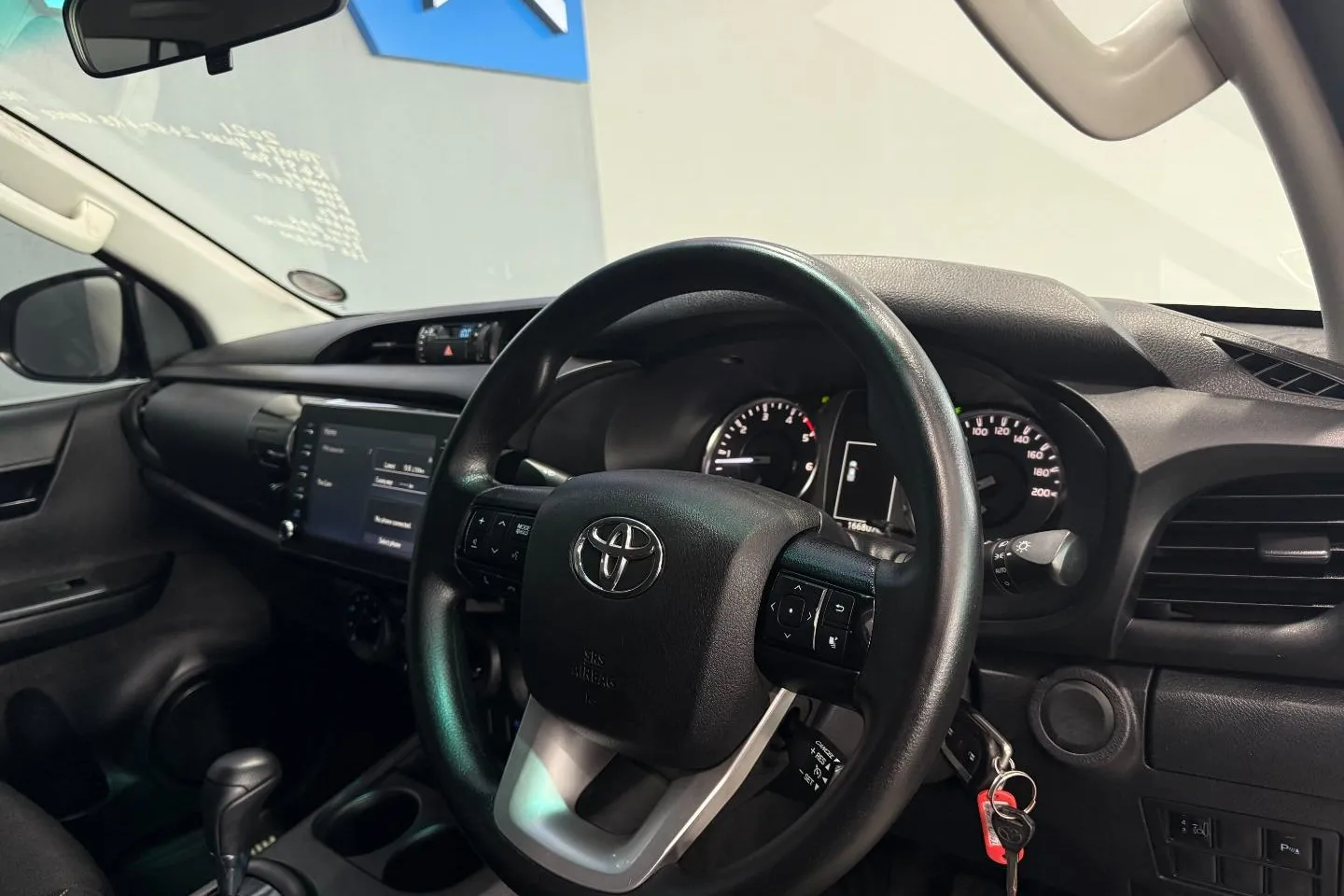 2021 Toyota Hilux 2.4GD-6 Double Cab Raider Auto, photo 22 of 23