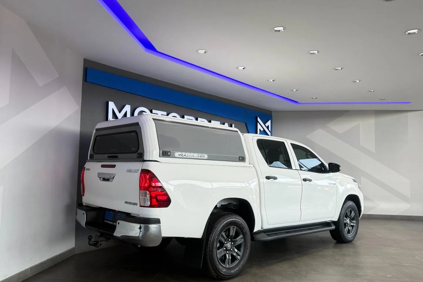 2021 Toyota Hilux 2.4GD-6 Double Cab Raider Auto, photo 9 of 15