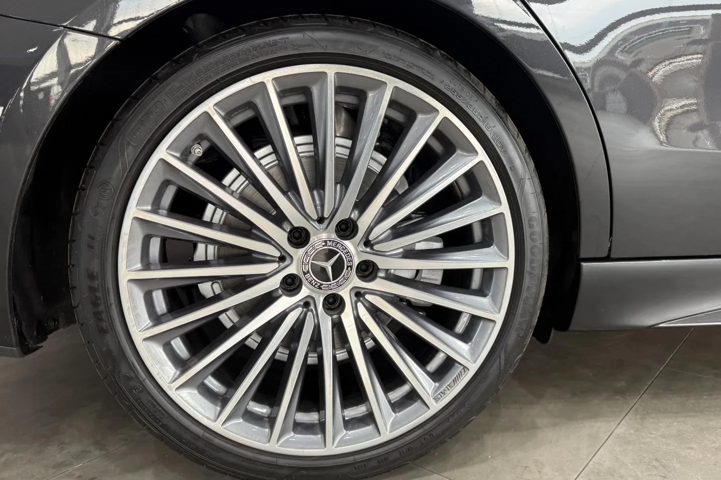 2022 Mercedes-Benz C-Class C200 AMG Line, photo 14 of 23