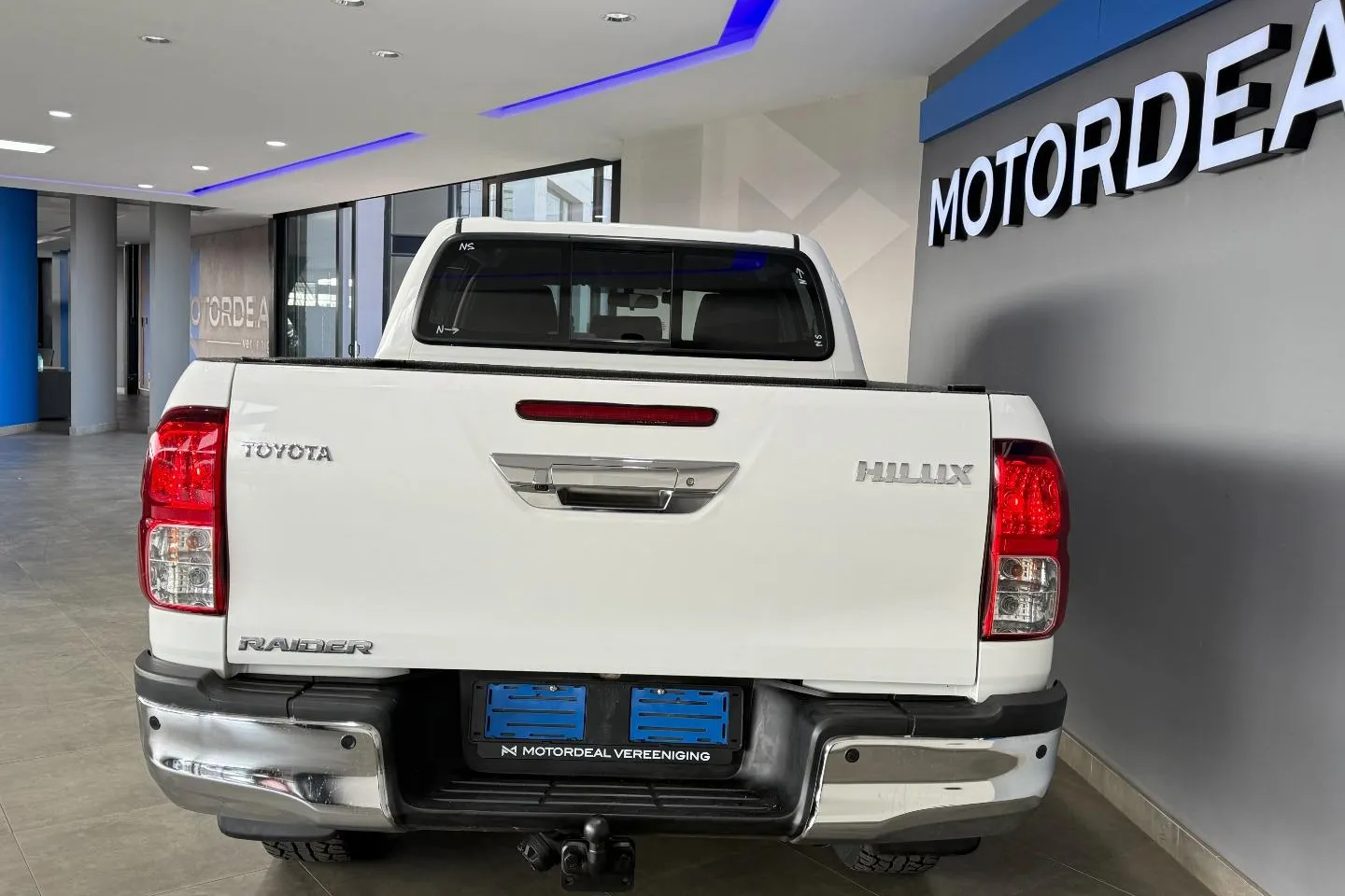 2022 Toyota Hilux 2.4GD-6 Double Cab Raider Auto, photo 5 of 12