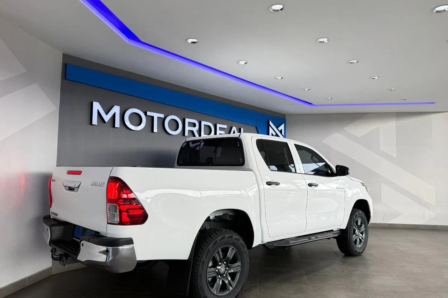 2022 Toyota Hilux 2.4GD-6 Double Cab Raider Auto, photo 9 of 12