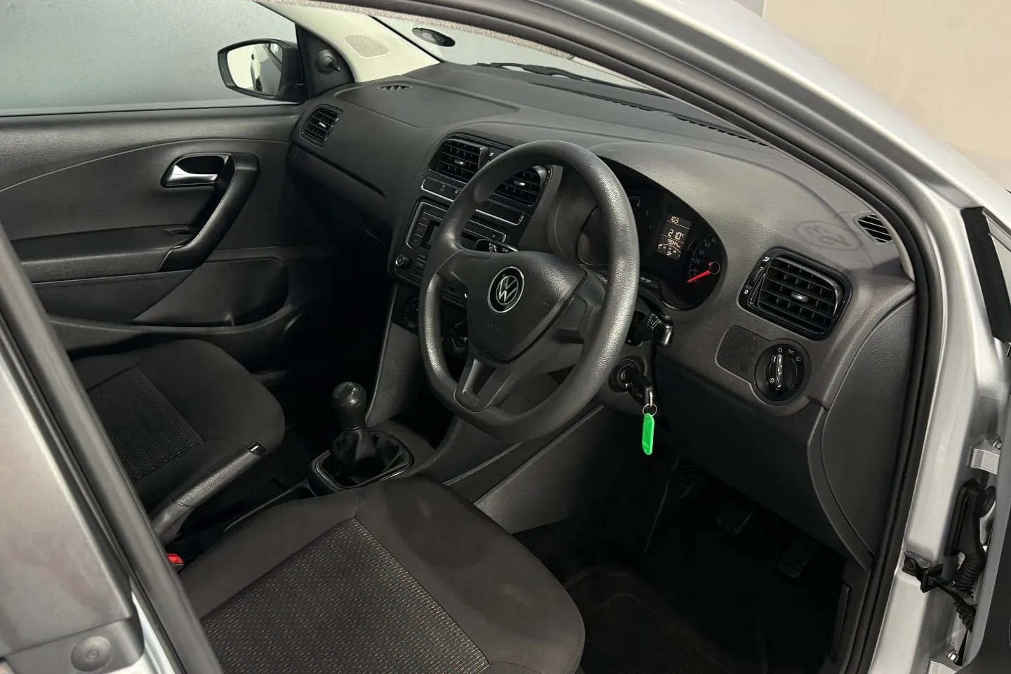 2022 Volkswagen Polo Vivo Hatch 1.4 Trendline, photo 11 of 13