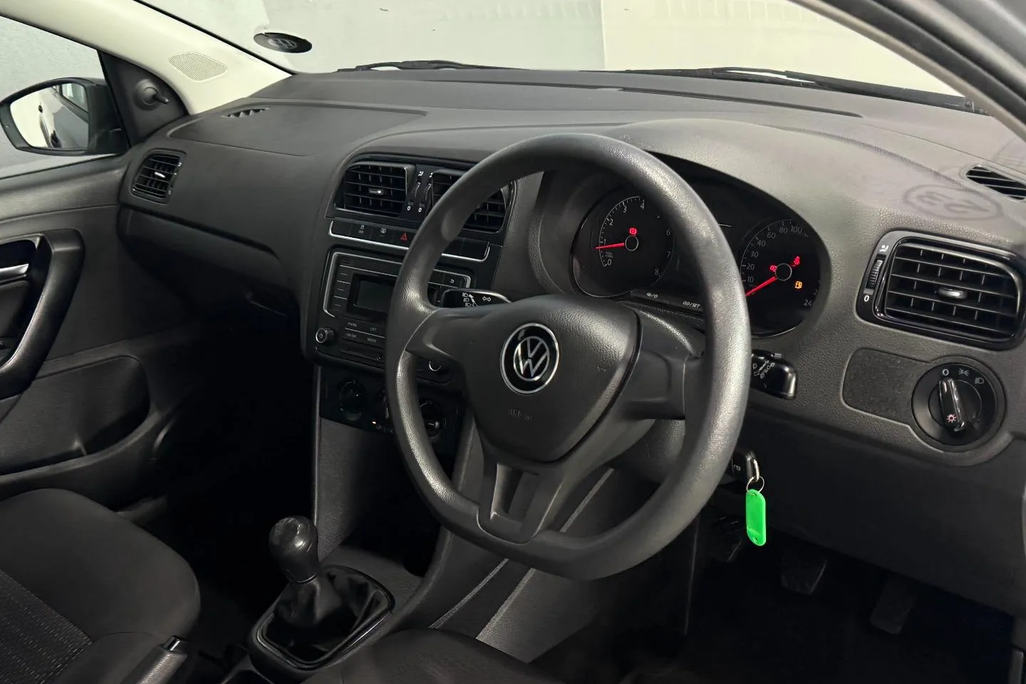 2022 Volkswagen Polo Vivo Hatch 1.4 Trendline, photo 14 of 17