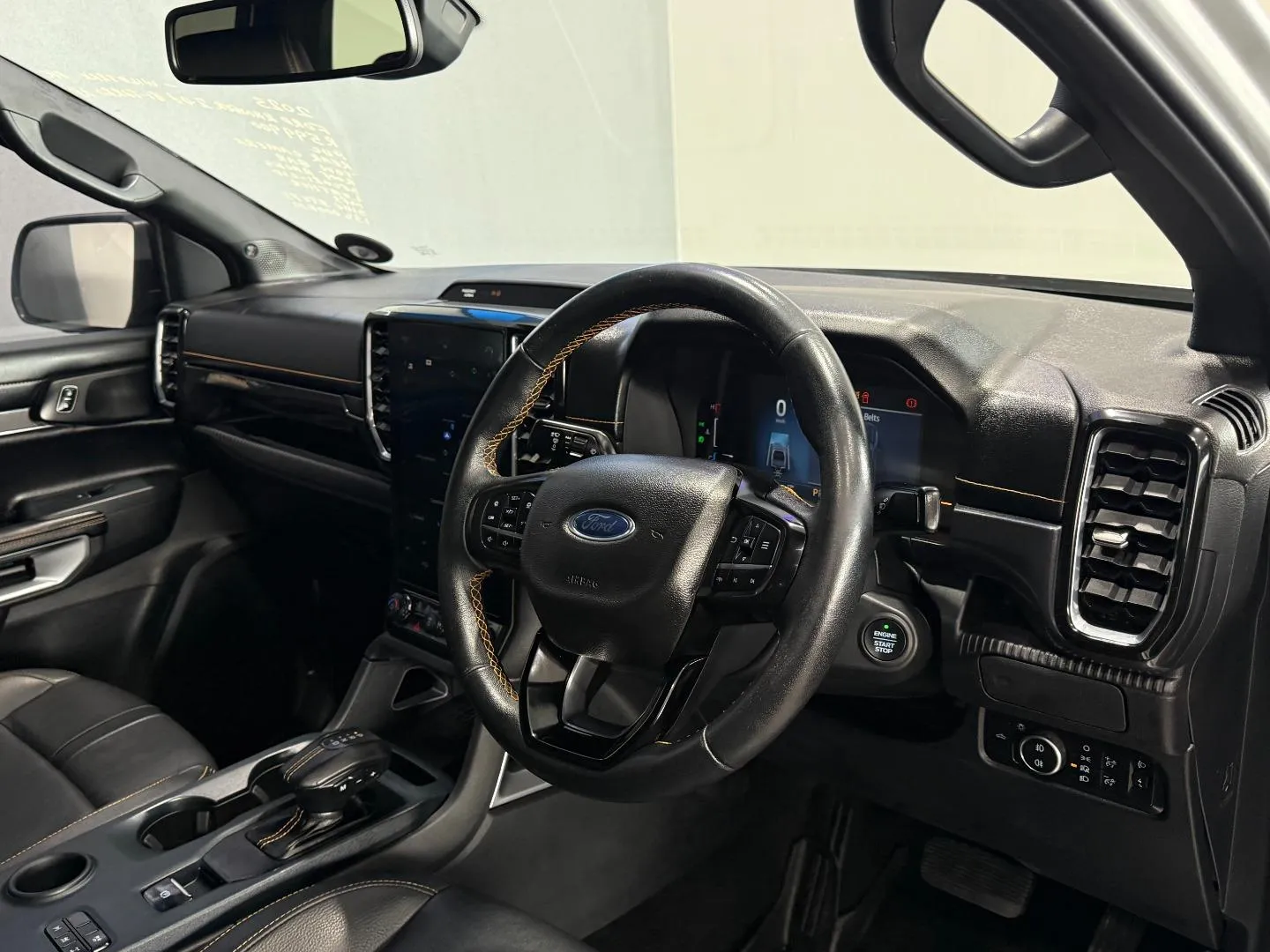 2023 Ford Ranger 2.0 Biturbo Double Cab Wildtrak, photo 17 of 29