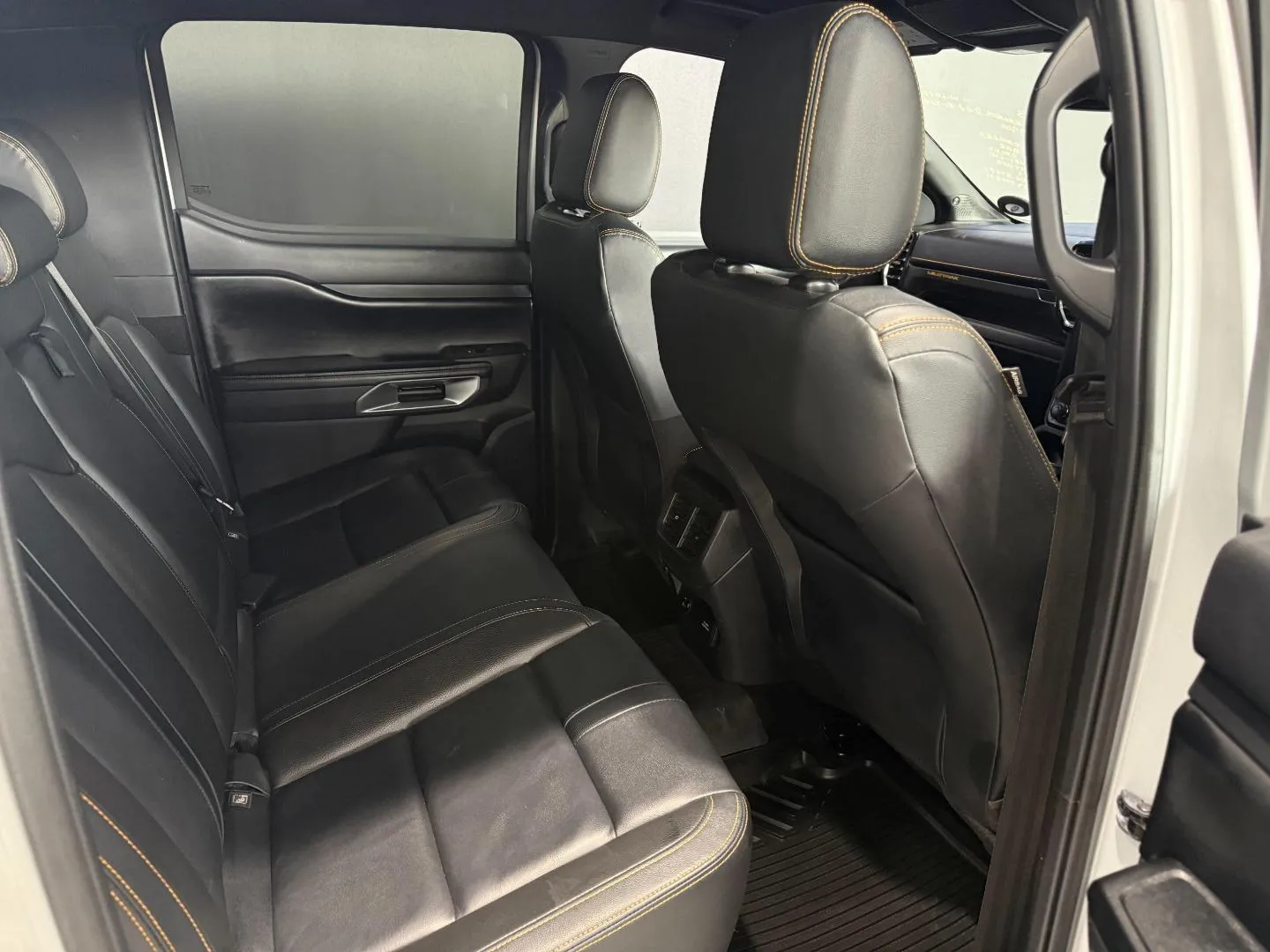 2023 Ford Ranger 2.0 Biturbo Double Cab Wildtrak, photo 18 of 29