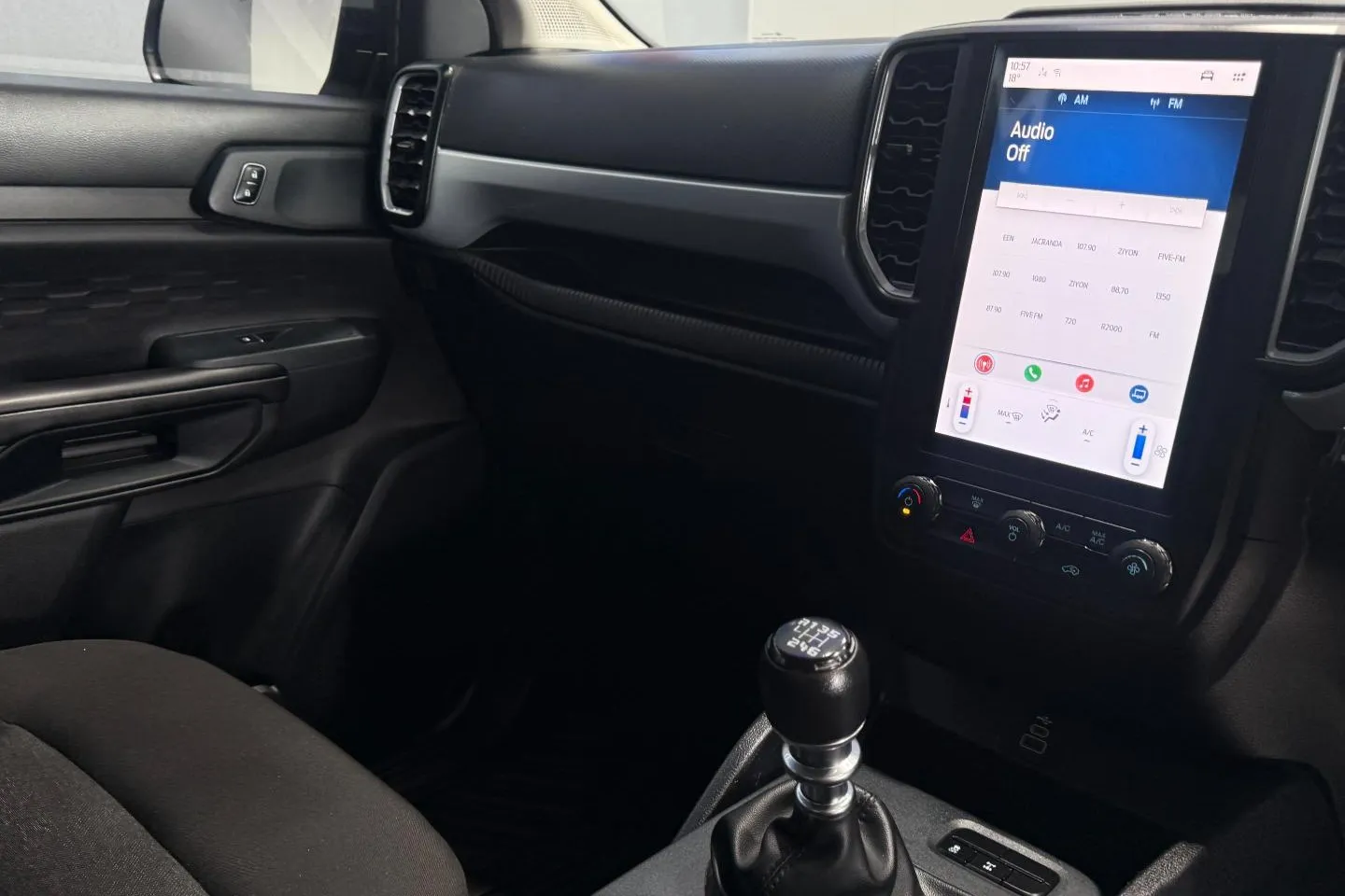 2023 Ford Ranger 2.0 Sit Double Cab XL Manual, photo 13 of 14