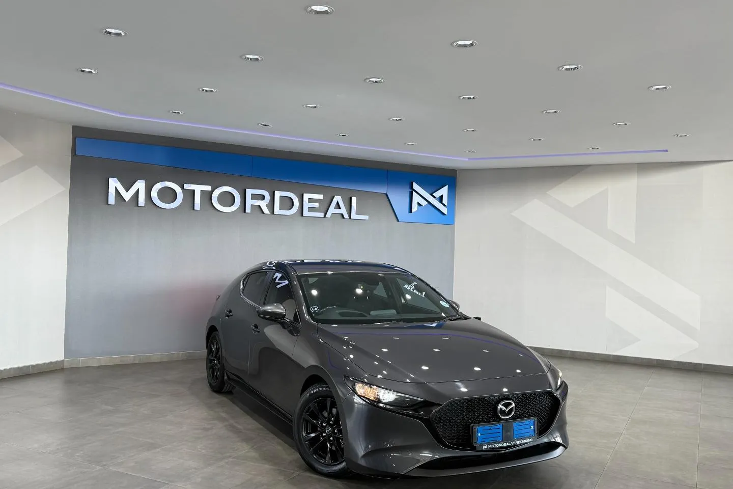 2023 Mazda Mazda3 Hatch 1.5 Active, photo 1 of 11