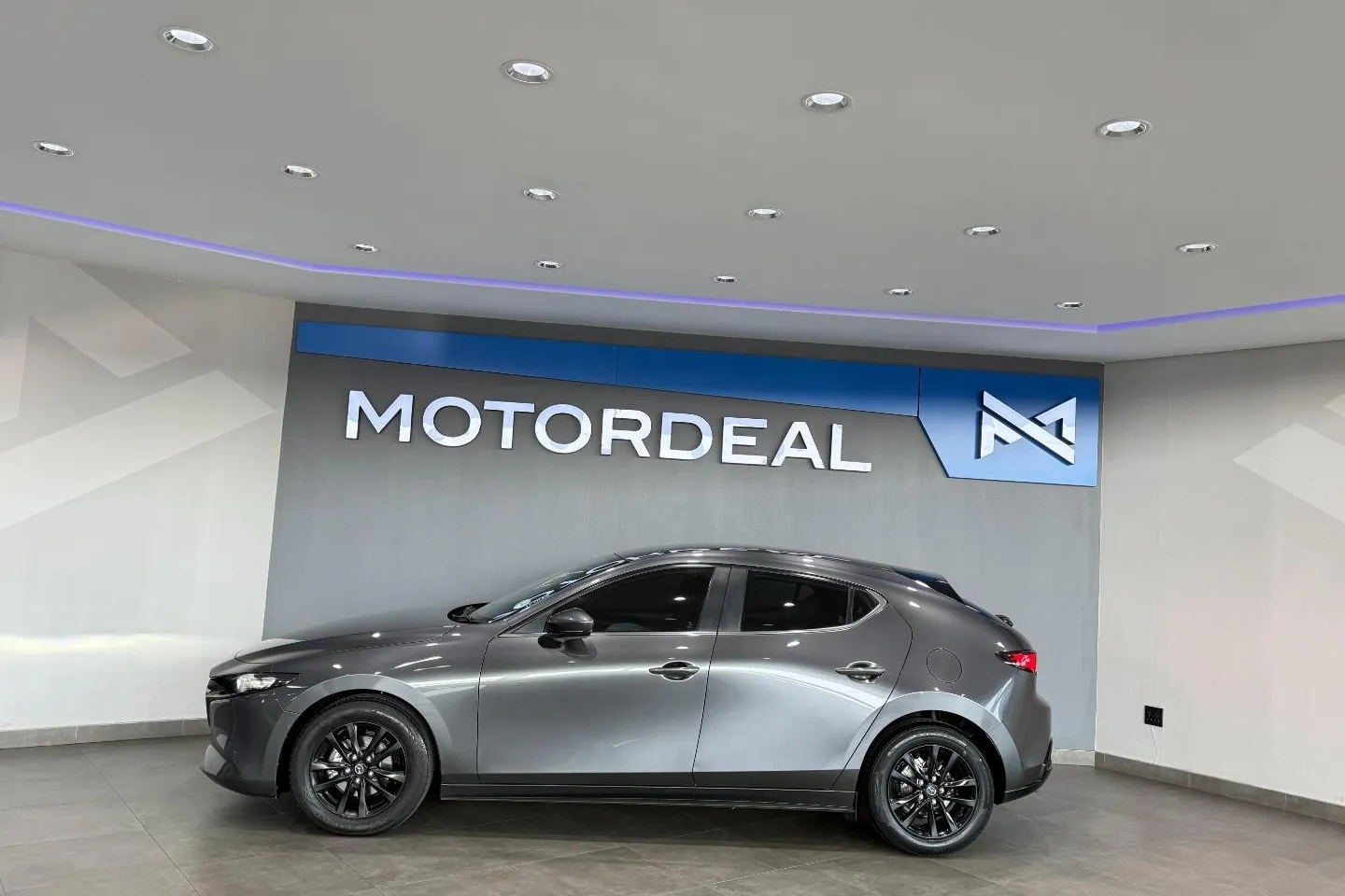 2023 Mazda Mazda3 Hatch 1.5 Active, photo 8 of 11