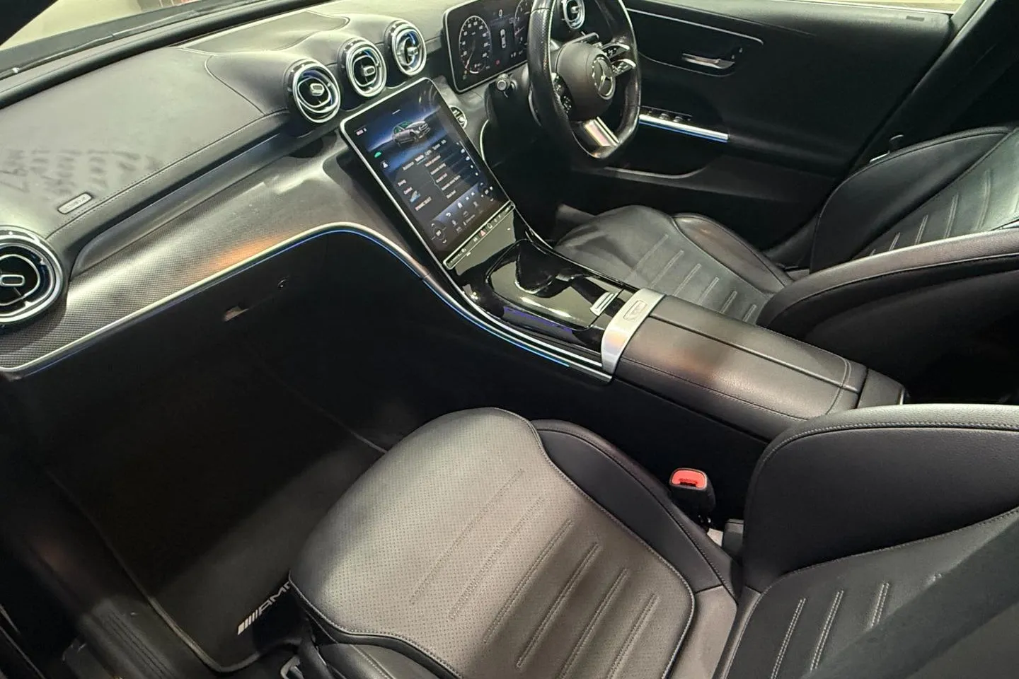 2023 Mercedes-Benz C-Class C200 AMG Line, photo 12 of 25