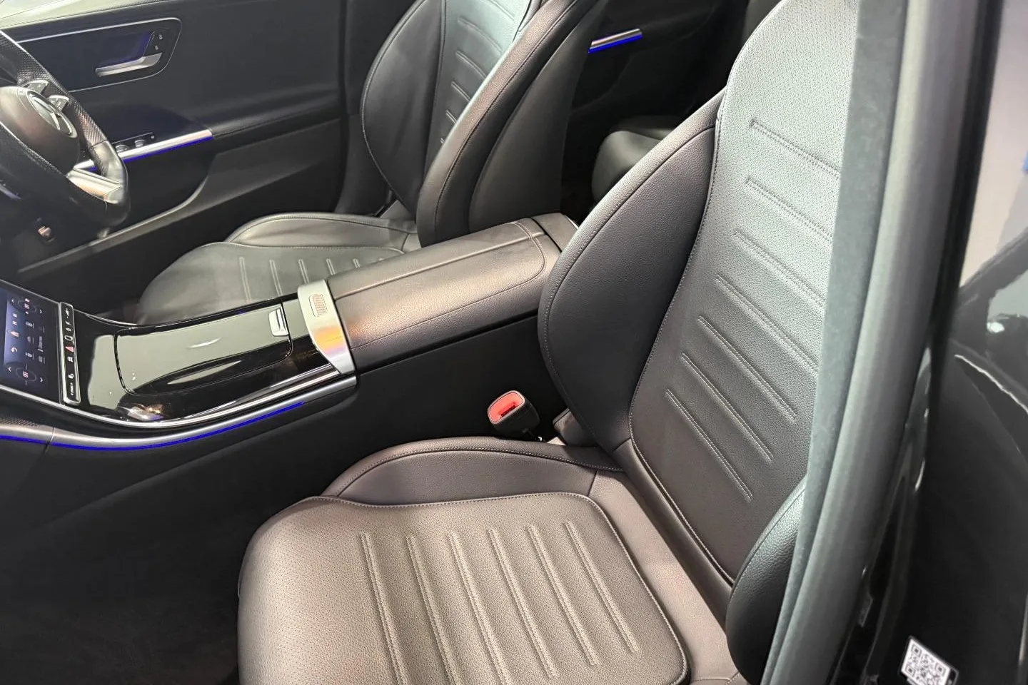 2023 Mercedes-Benz C-Class C200 AMG Line, photo 20 of 24