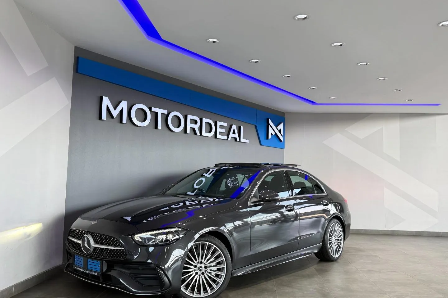 2023 Mercedes-Benz C-Class C200 AMG Line, photo 3 of 24