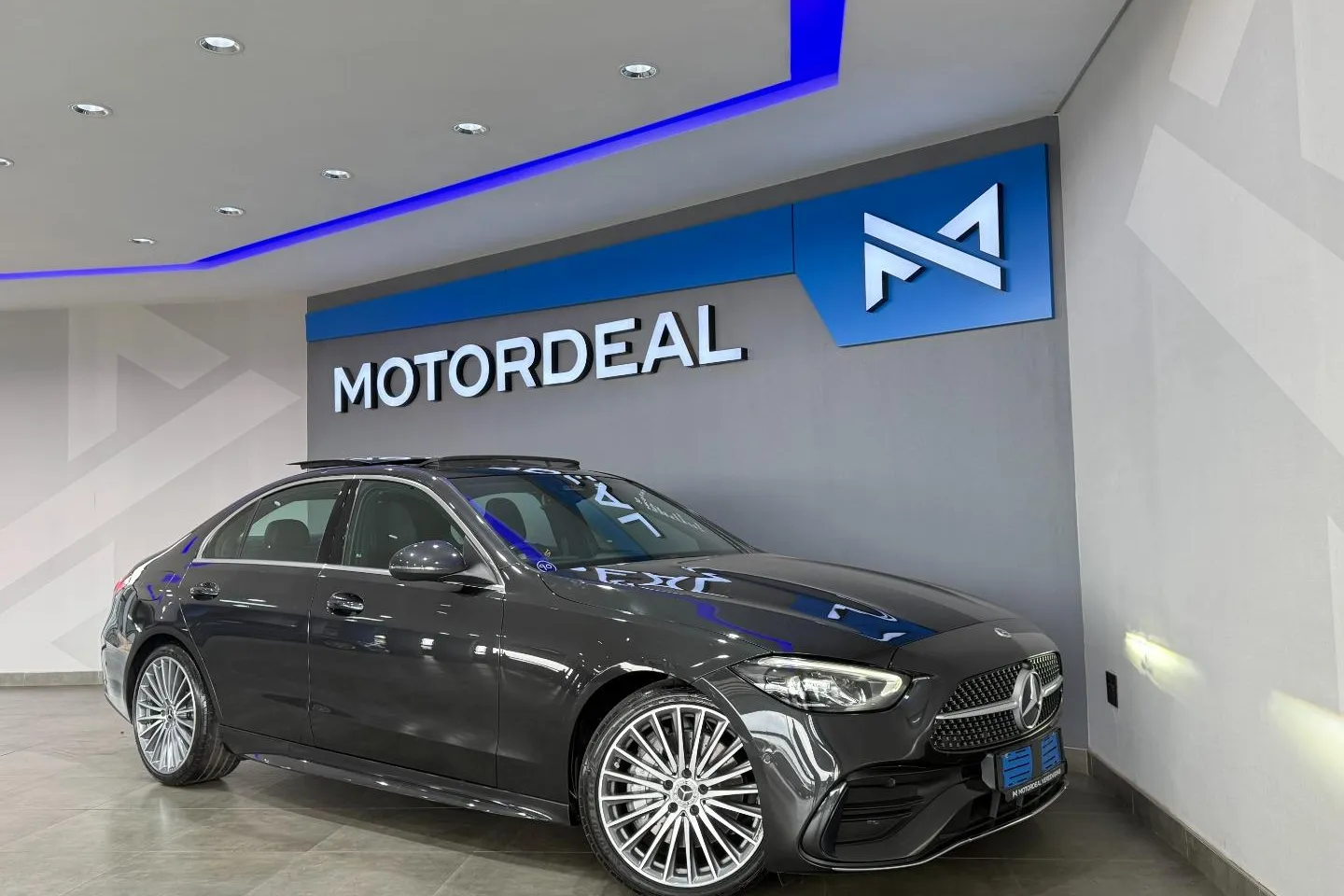2023 Mercedes-Benz C-Class C200 AMG Line, photo 6 of 25