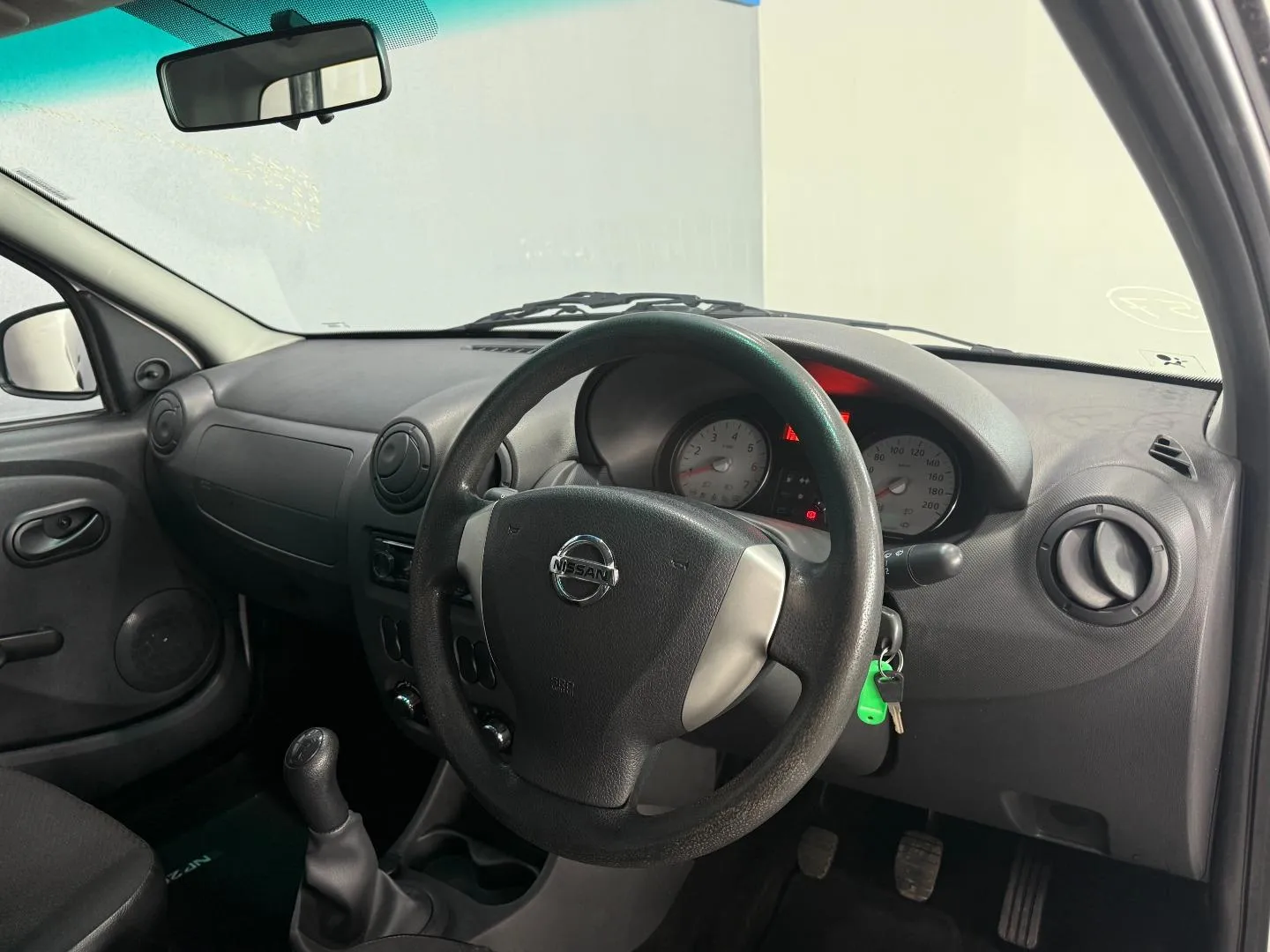 2023 Nissan NP200 1.6i (Aircon) Safety Pack, photo 14 of 23
