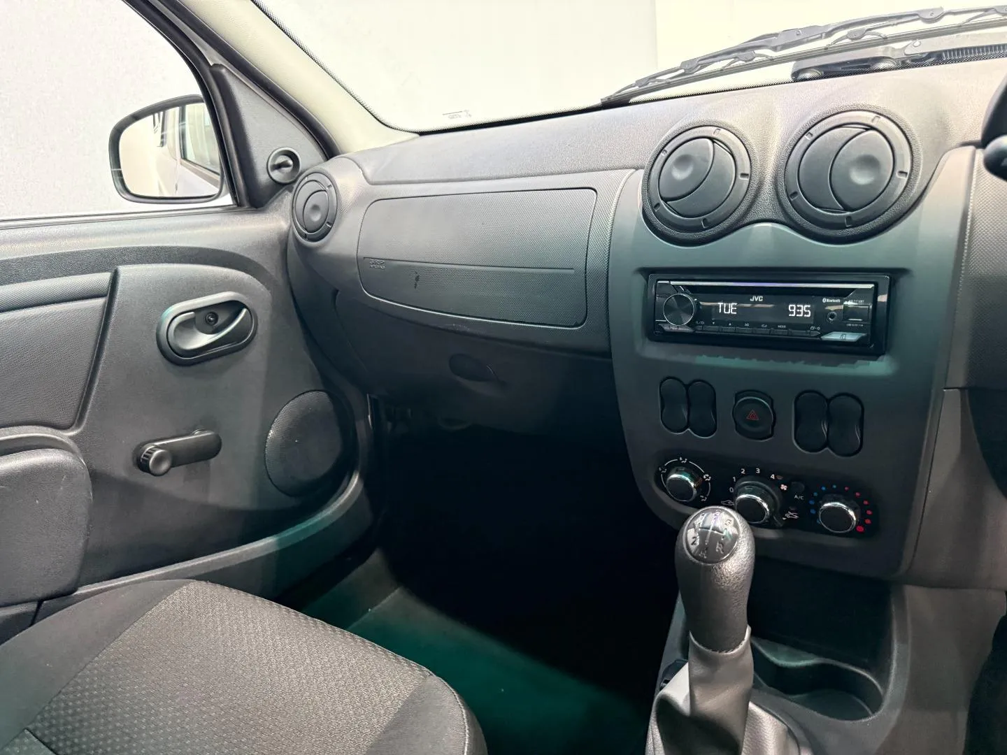 2023 Nissan NP200 1.6i (Aircon) Safety Pack, photo 17 of 23