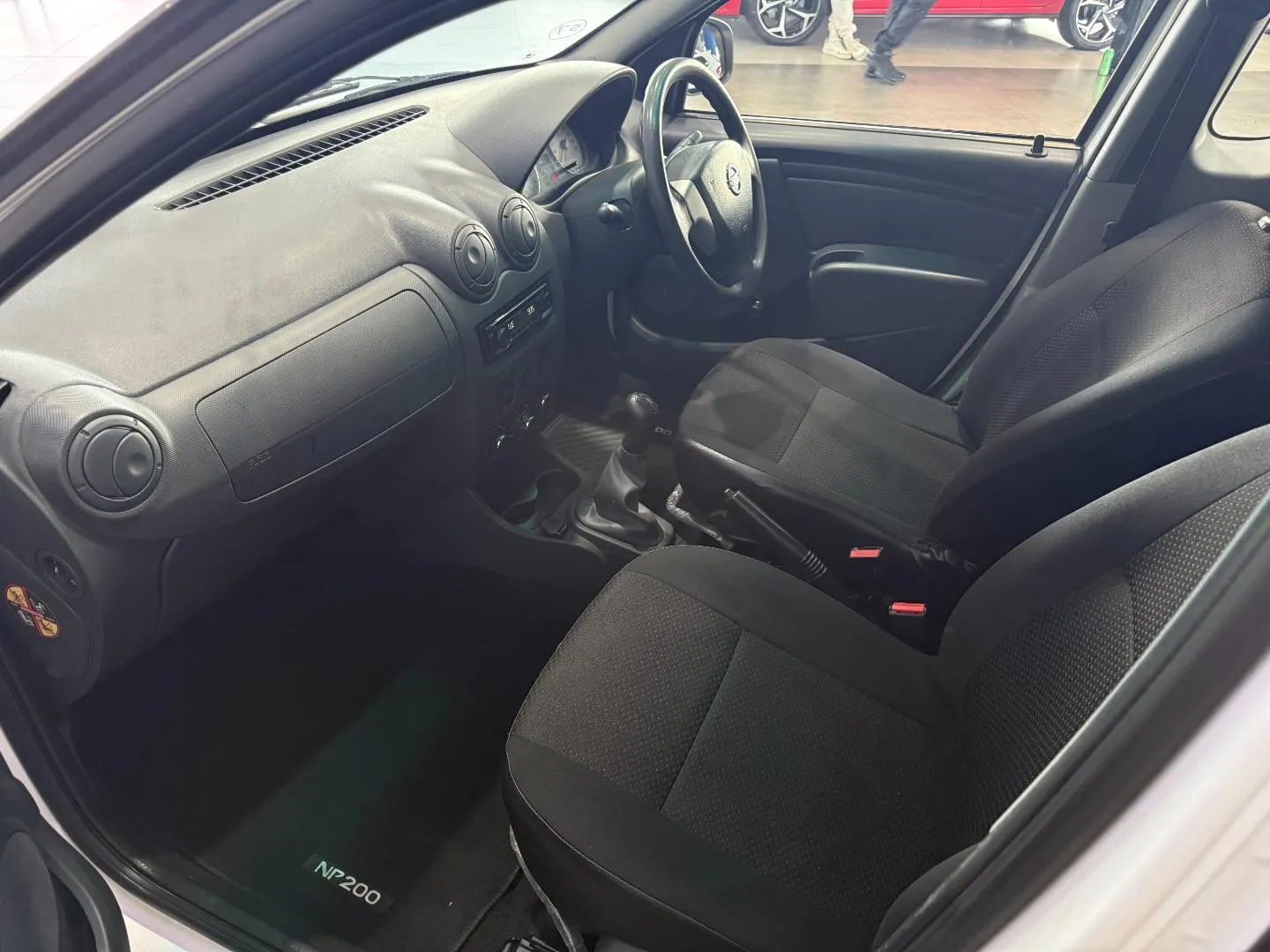 2023 Nissan NP200 1.6i (Aircon) Safety Pack, photo 21 of 23