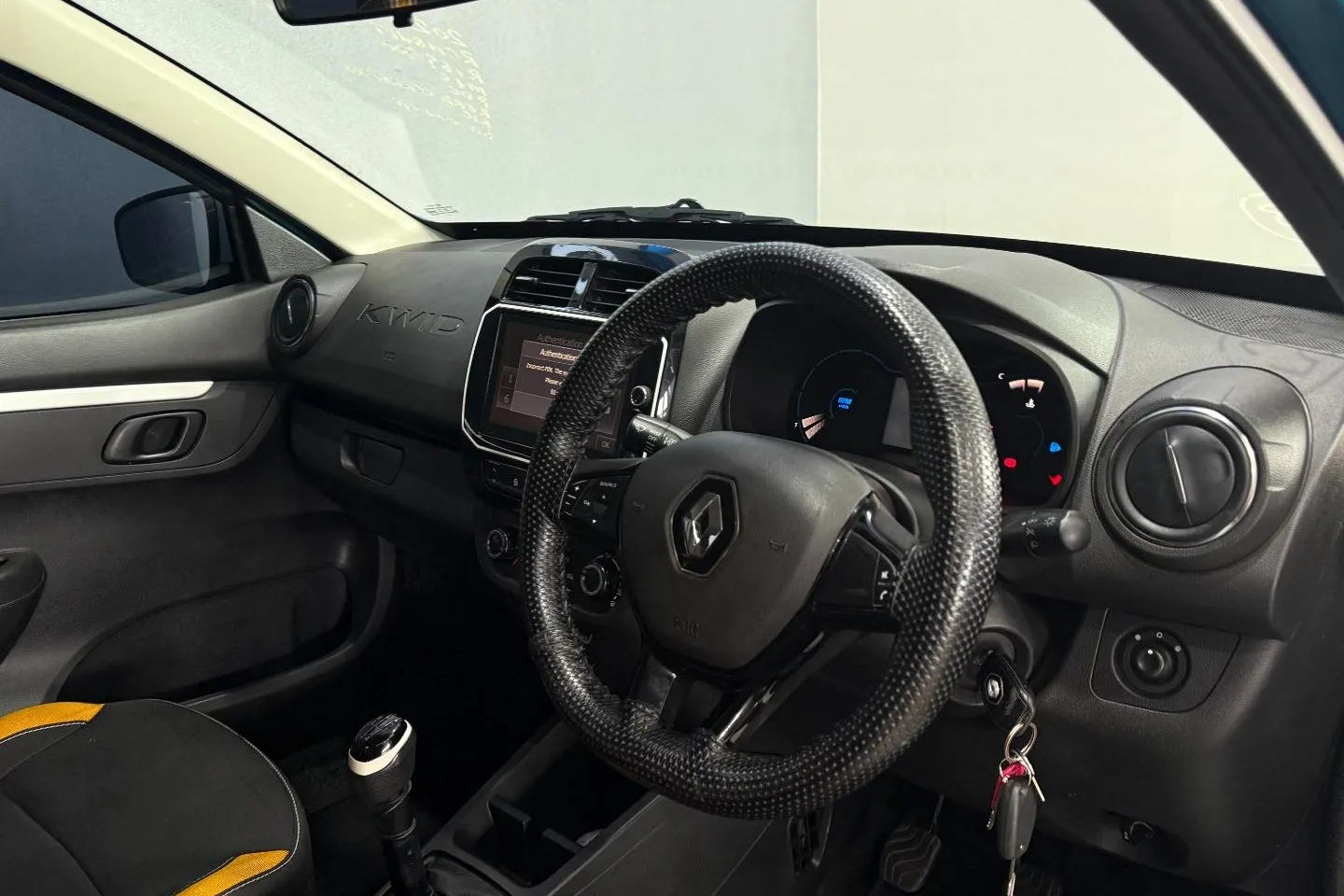 2023 Renault Kwid 1.0 Climber, photo 15 of 26