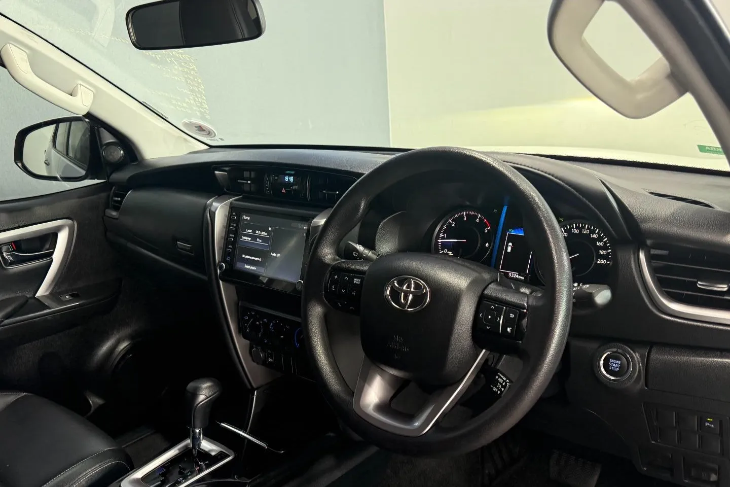 2023 Toyota Fortuner 2.4GD-6 Auto, photo 14 of 24
