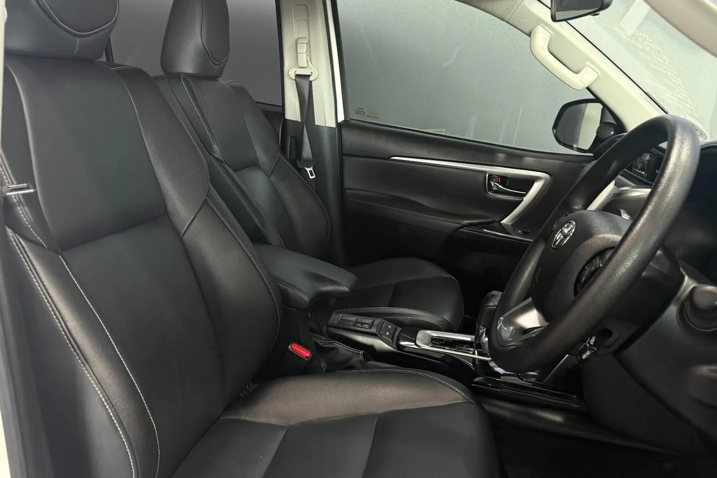 2023 Toyota Fortuner 2.4GD-6 Auto, photo 20 of 24
