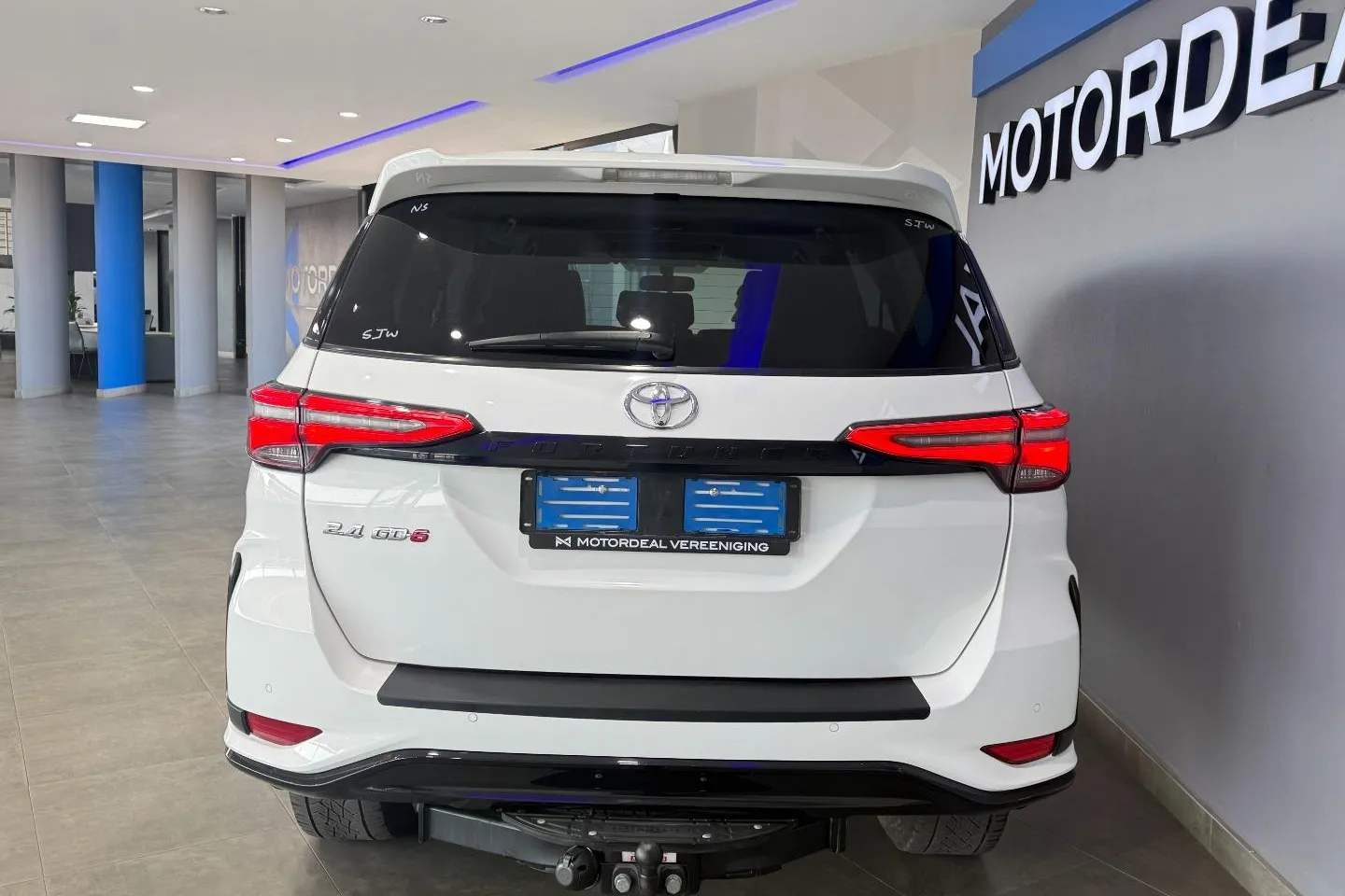 2023 Toyota Fortuner 2.4GD-6 Auto, photo 23 of 24