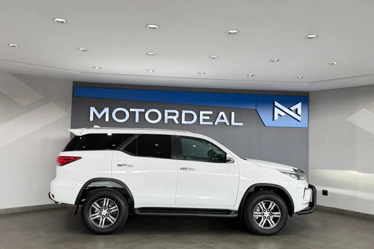 2023 Toyota Fortuner 2.4GD-6 Auto, photo 6 of 27