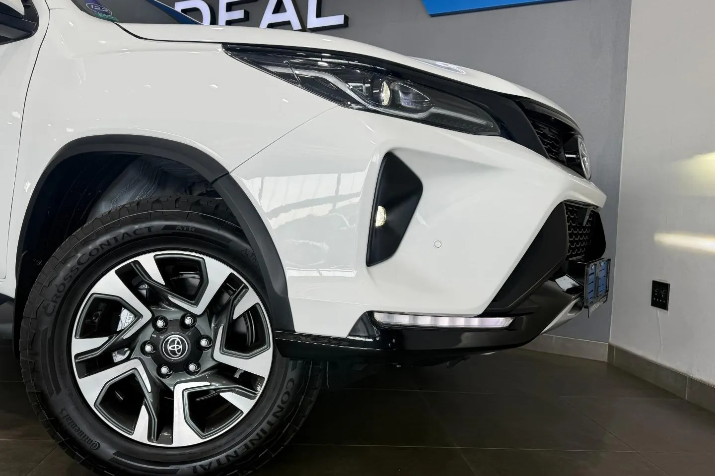 2023 Toyota Fortuner 2.4GD-6 Auto, photo 8 of 24