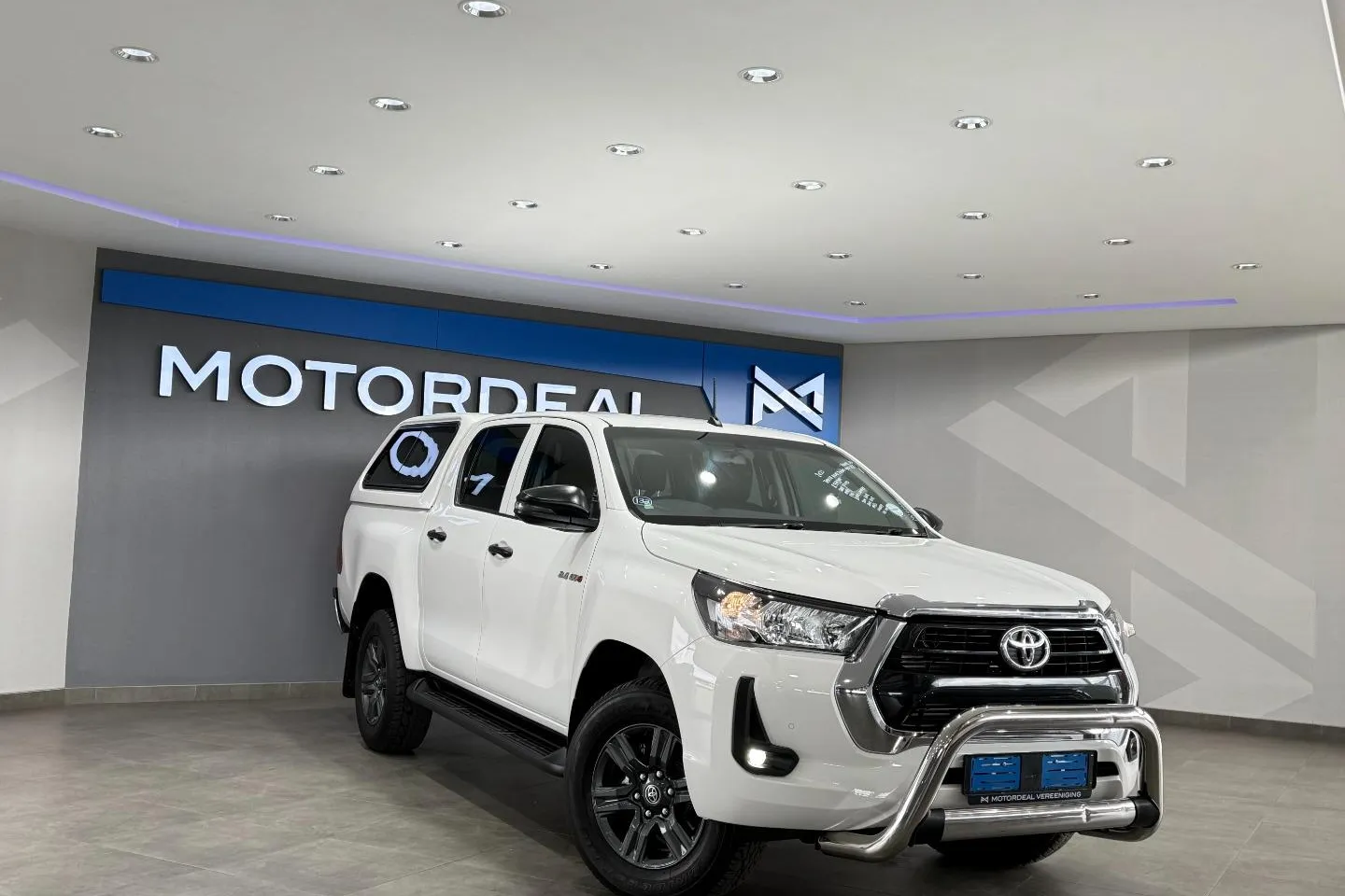 2023 Toyota Hilux 2.4GD-6 Double Cab 4x4 Raider Auto, photo 2 of 12