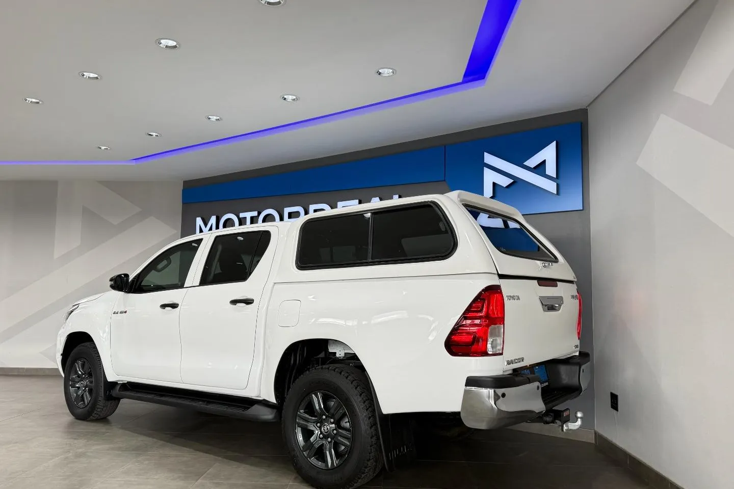 2023 Toyota Hilux 2.4GD-6 Double Cab 4x4 Raider Auto, photo 4 of 12