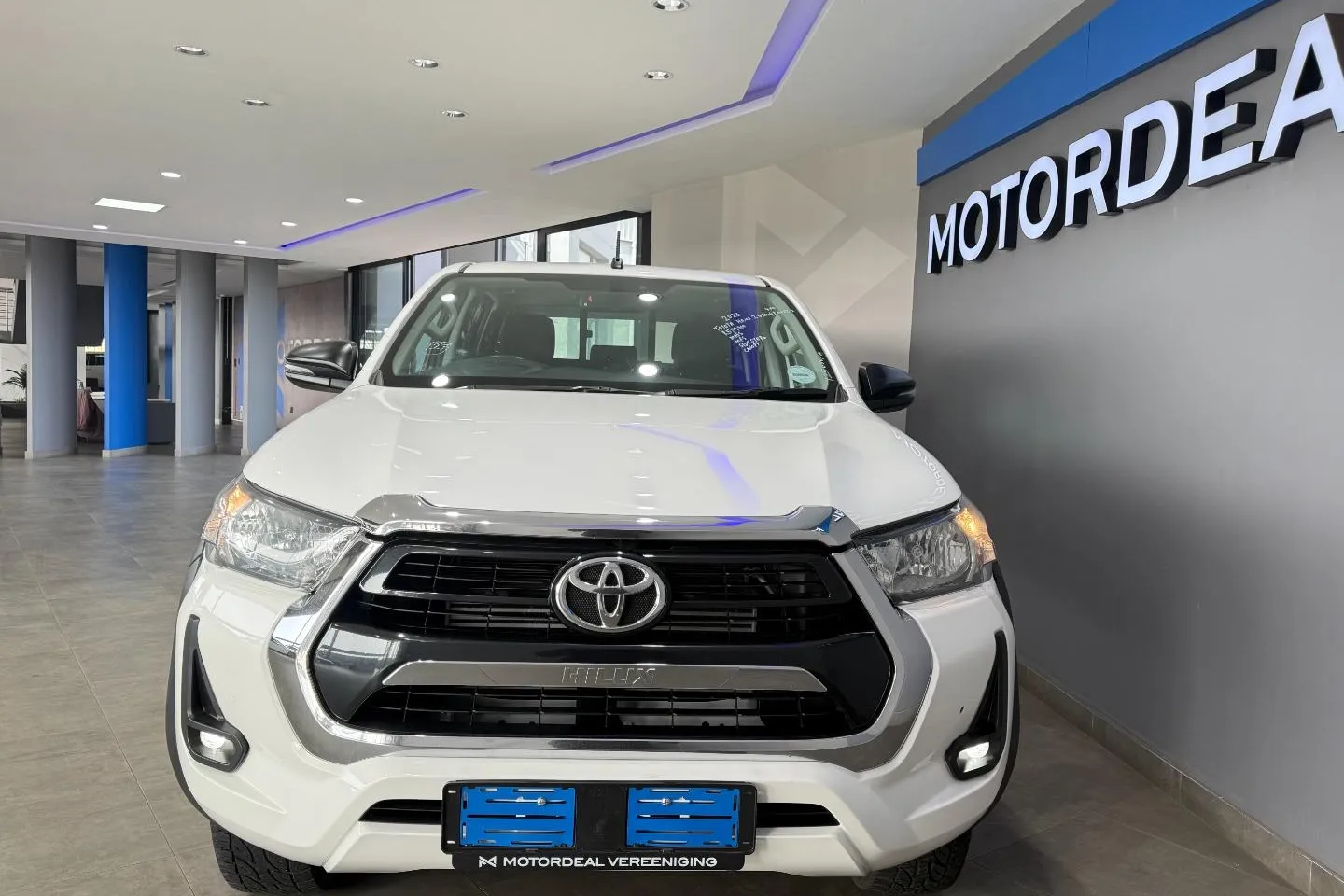 2023 Toyota Hilux 2.4GD-6 Double Cab 4x4 Raider X Auto, photo 11 of 12