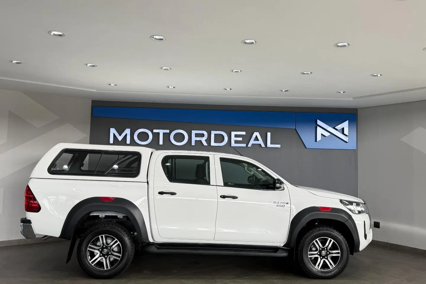 2023 Toyota Hilux 2.4GD-6 Double Cab 4x4 Raider X Auto, photo 4 of 12