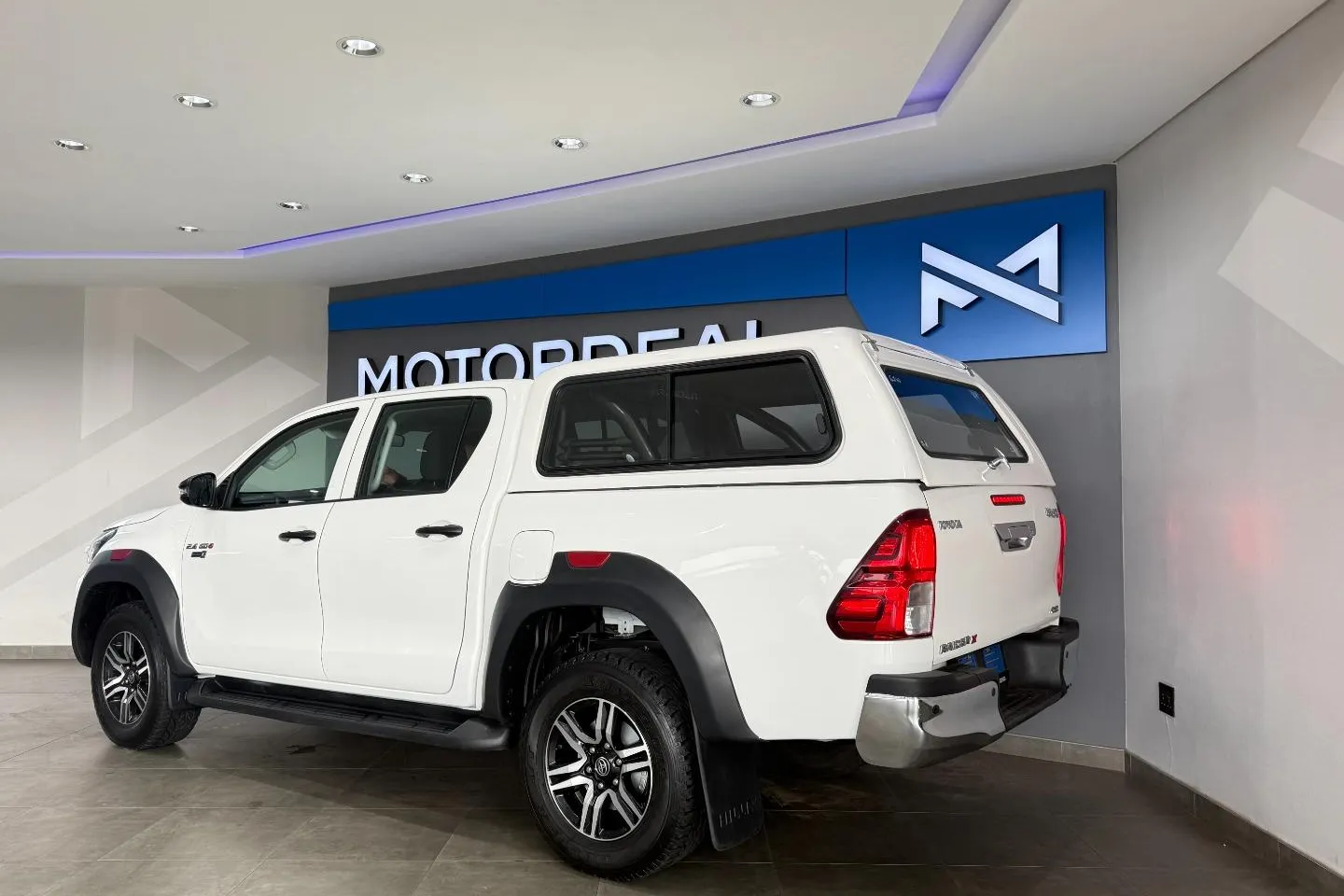 2023 Toyota Hilux 2.4GD-6 Double Cab 4x4 Raider X Auto, photo 9 of 12
