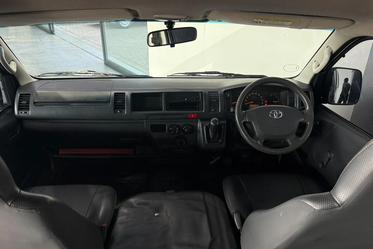 2023 Toyota Quantum 2.5D-4D Sesfikile, photo 12 of 23