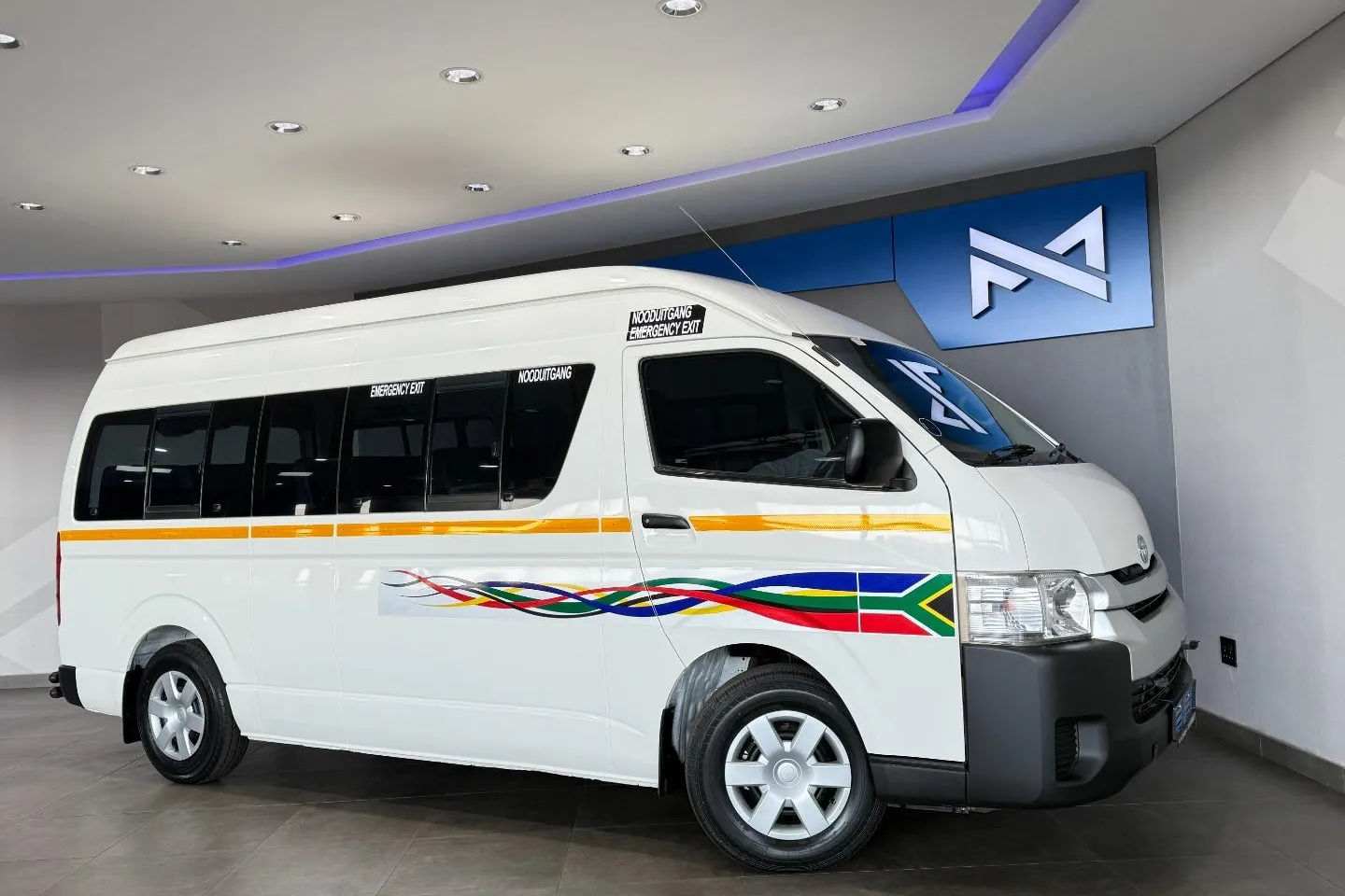 2023 Toyota Quantum 2.5D-4D Sesfikile, photo 5 of 23